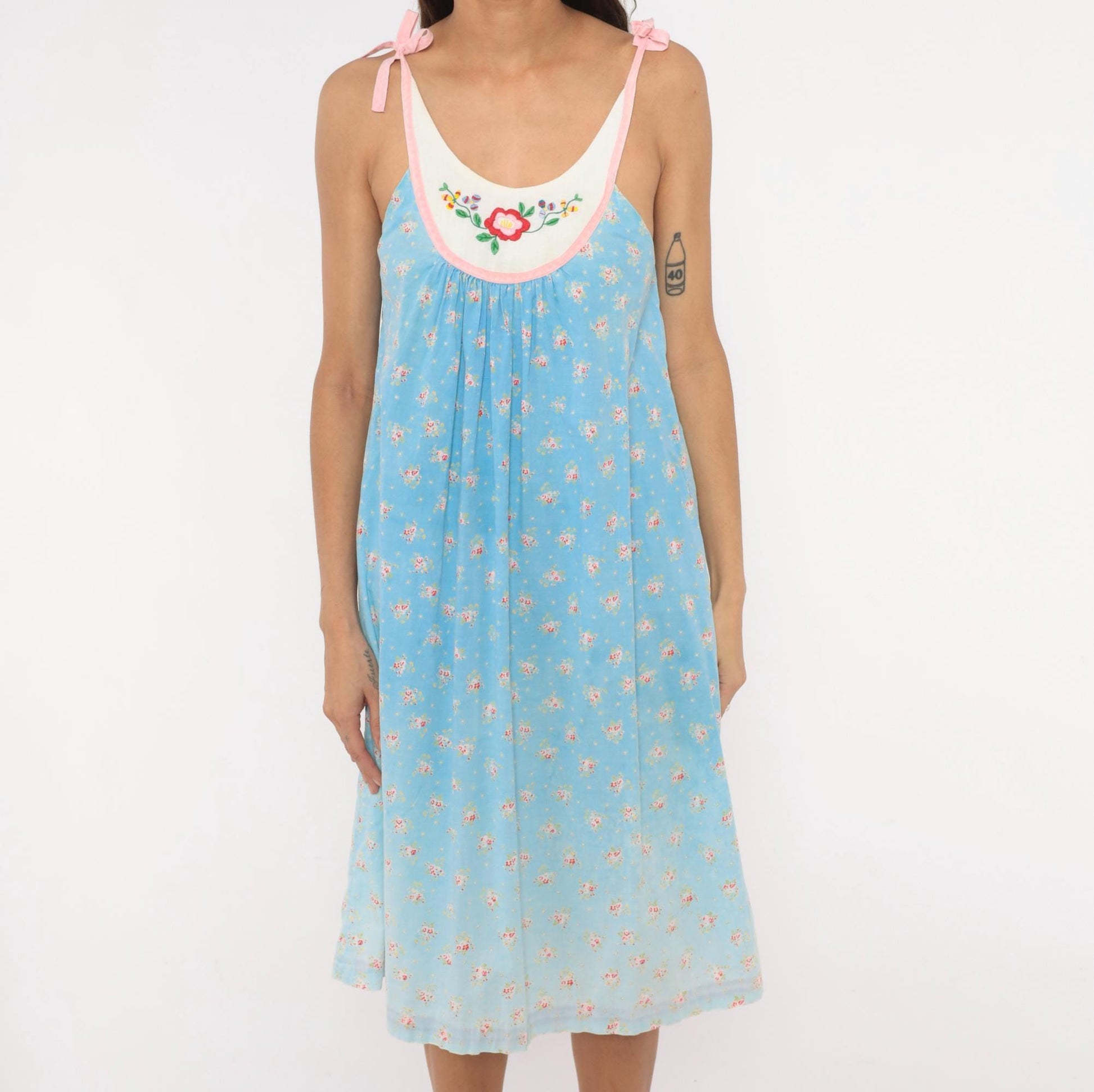 80s Baby Blue Floral Embroidered Nightgown Cotton Tie Shoulder Small