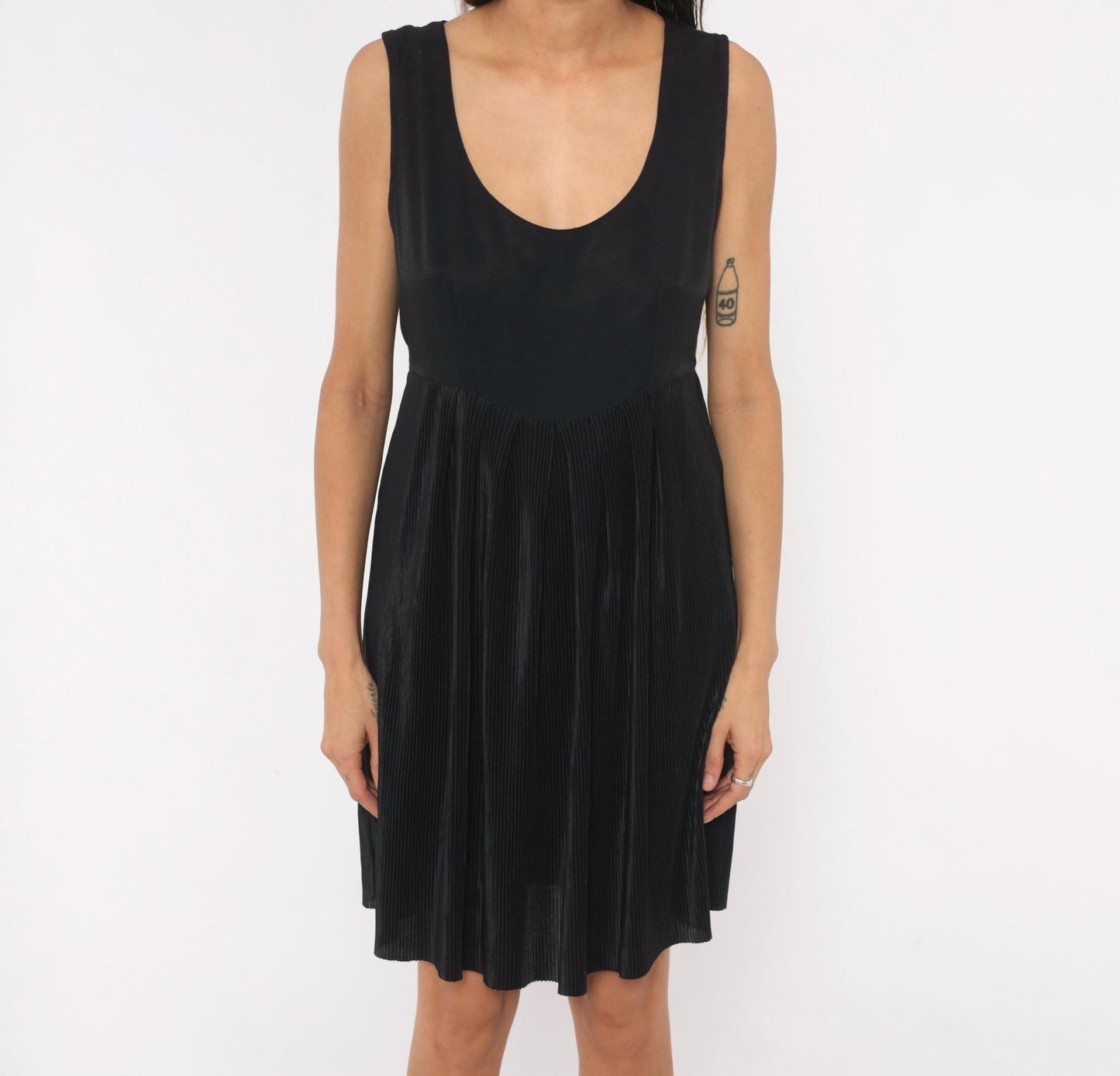 90s Elisse Black Pleated Mini Dress Scoop Neck Sleeveless Medium M