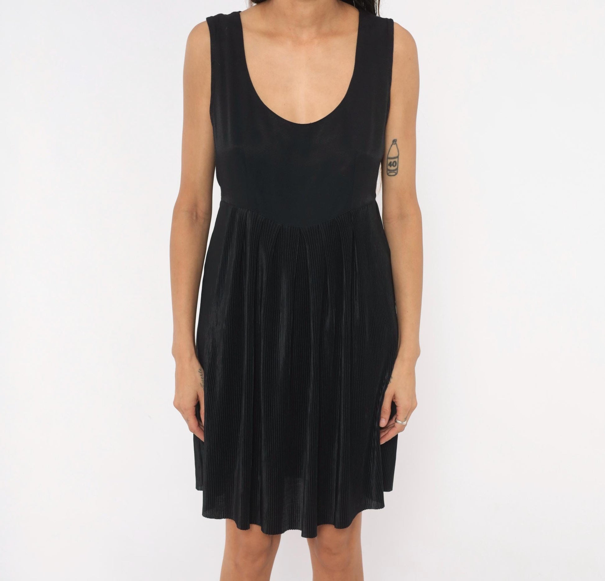 90s Elisse Black Pleated Mini Dress Scoop Neck Sleeveless Medium M
