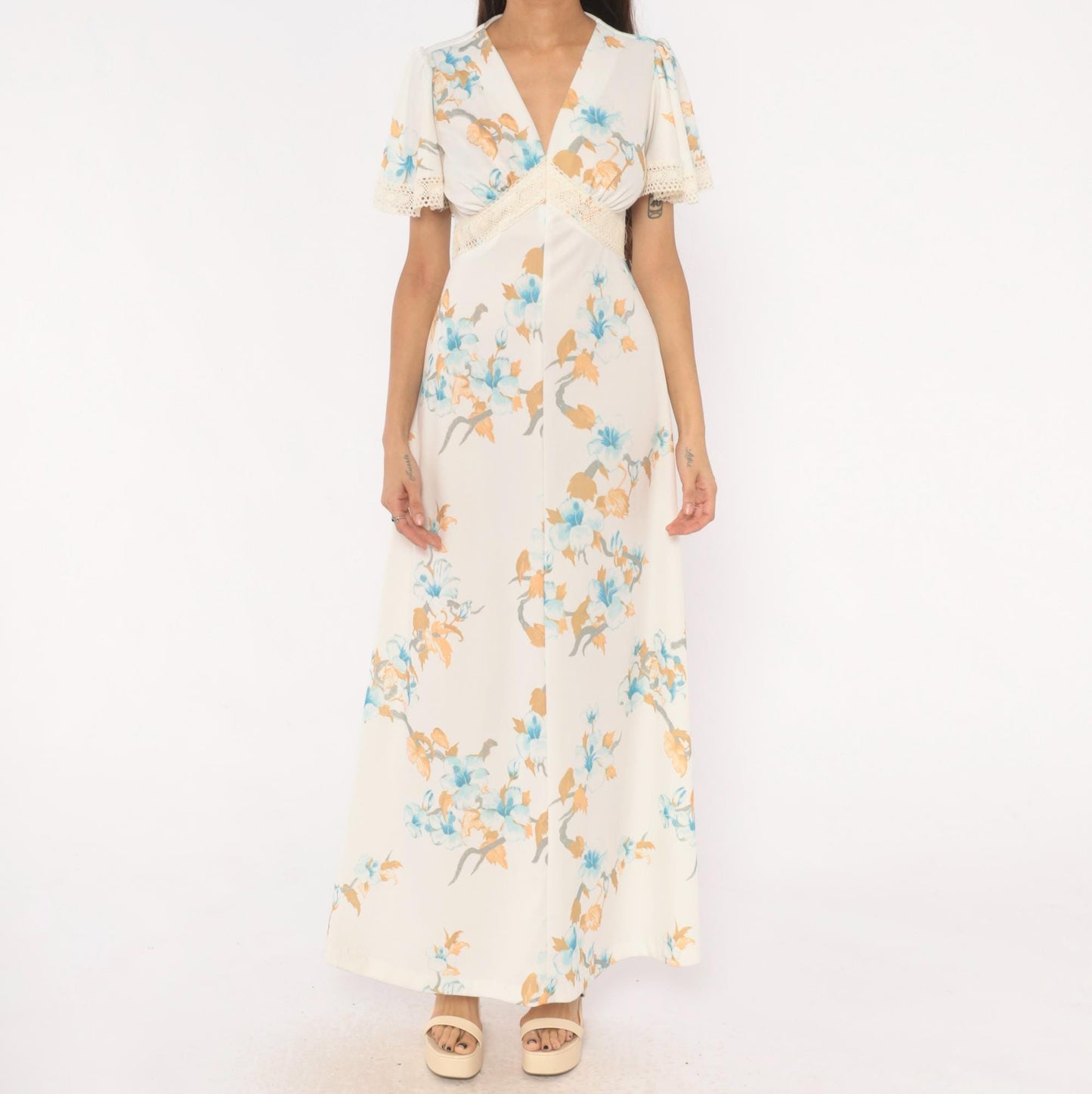 70s Floral Maxi Dress Crochet Lace V-Neck Puff Sleeve Ivory Blue Peach Large