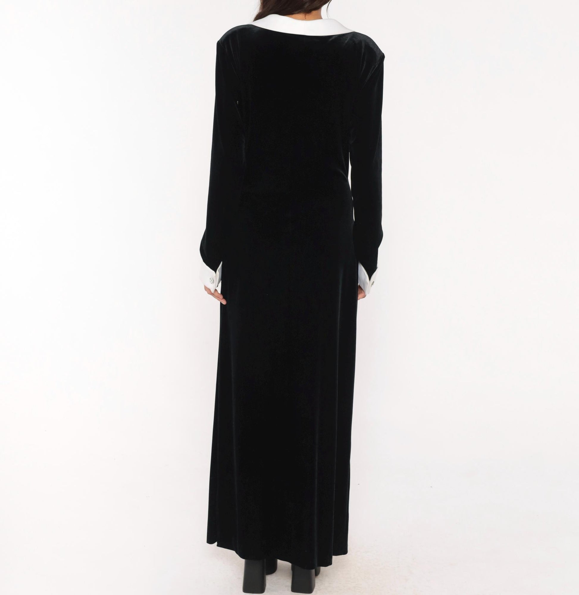 90s Cachet Black Velvet Maxi Gown White Collar Contrast Long Sleeve Extra Large XXL