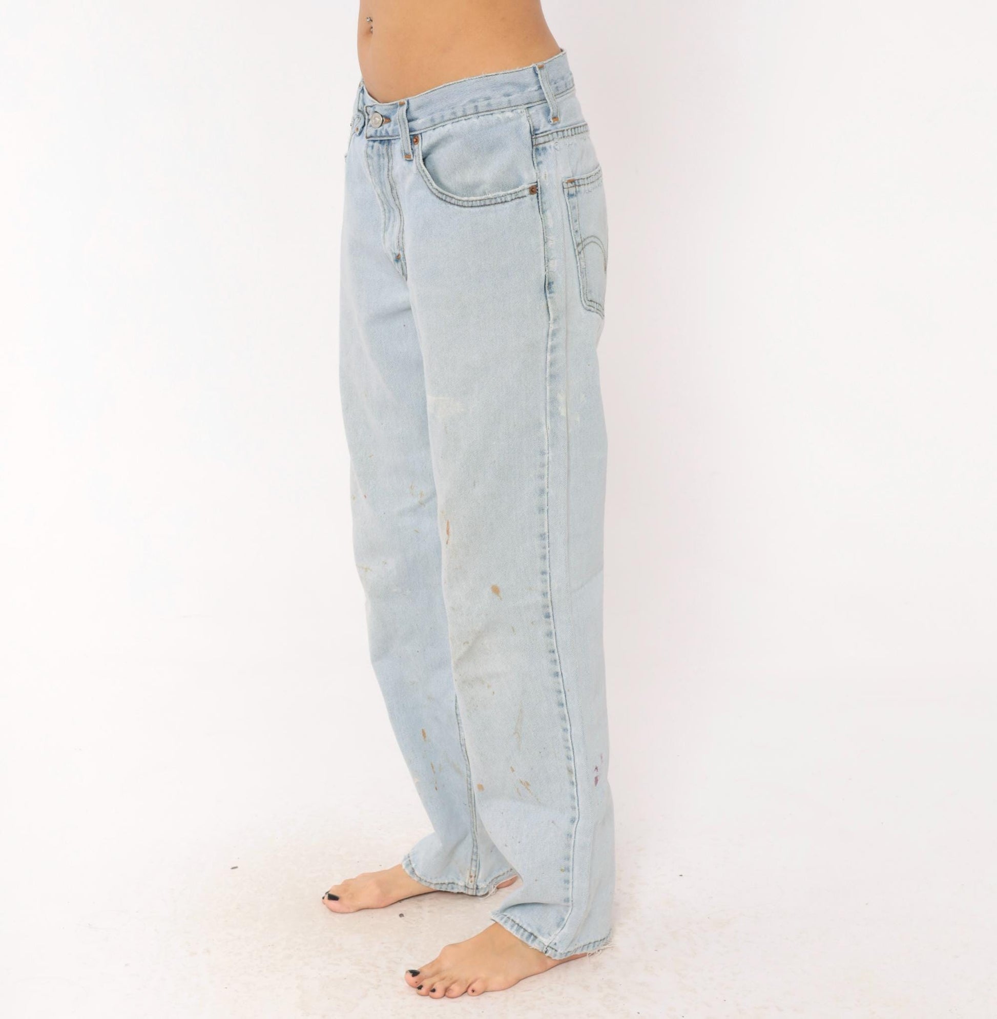 90s Levi's 550 Light Wash Straight Leg Jeans Distressed Blue 32x32