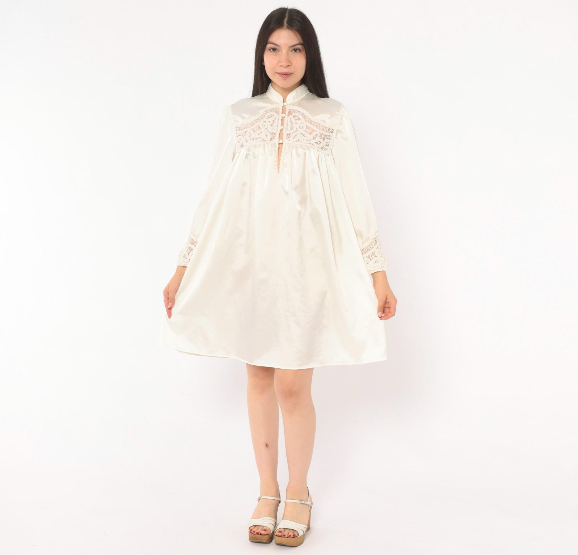80s Iris Satin Babydoll Robe Cutwork Lace Mandarin Collar Puff Sleeve Cream Large L
