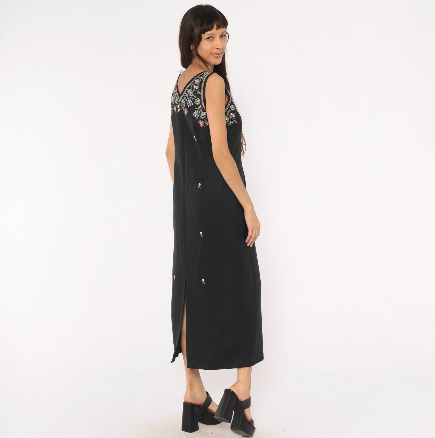 90s Jennifer Eden Black Embroidered Floral Maxi Dress V-Back Slit Medium M
