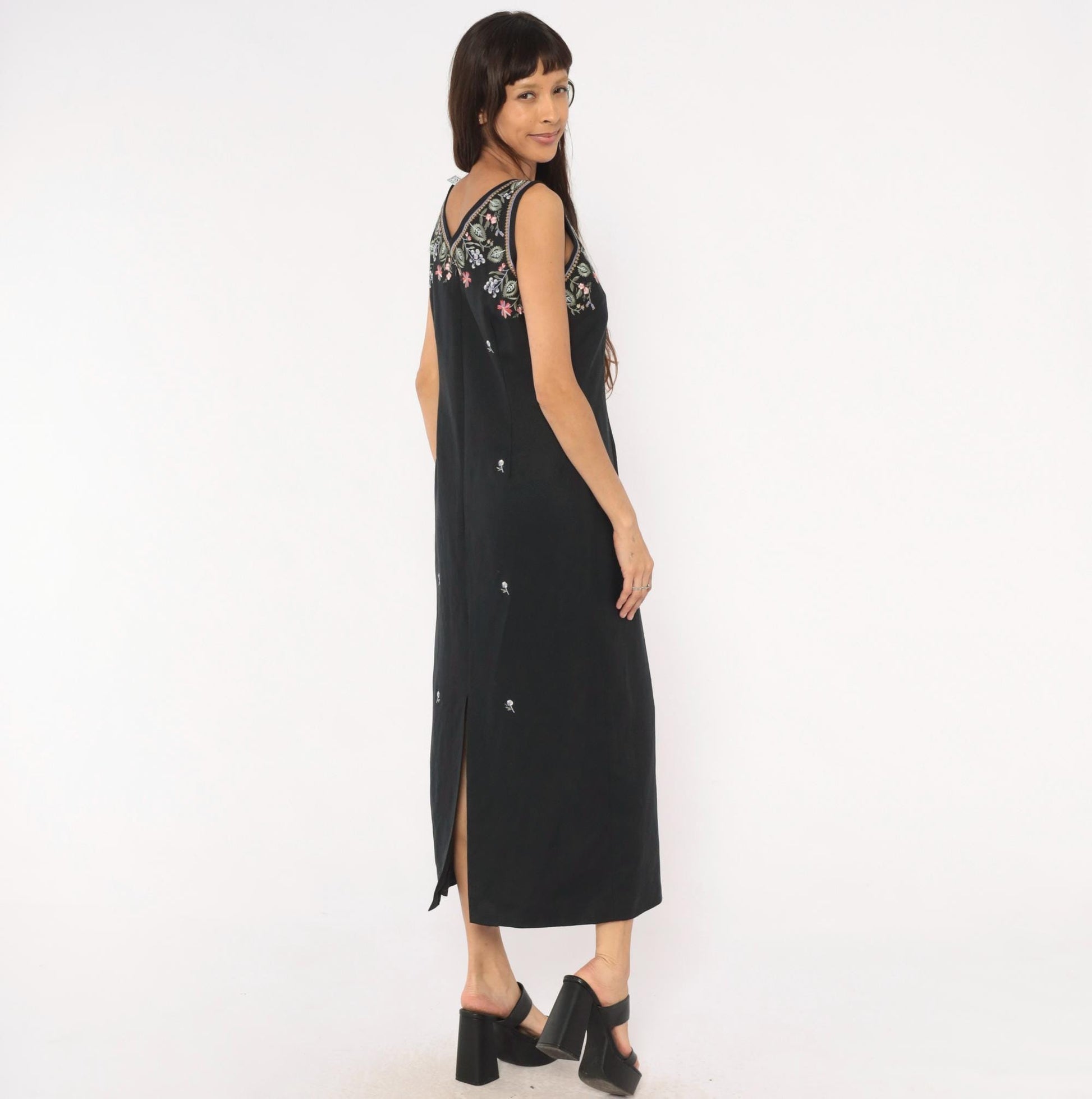 90s Jennifer Eden Black Embroidered Floral Maxi Dress V-Back Slit Medium M