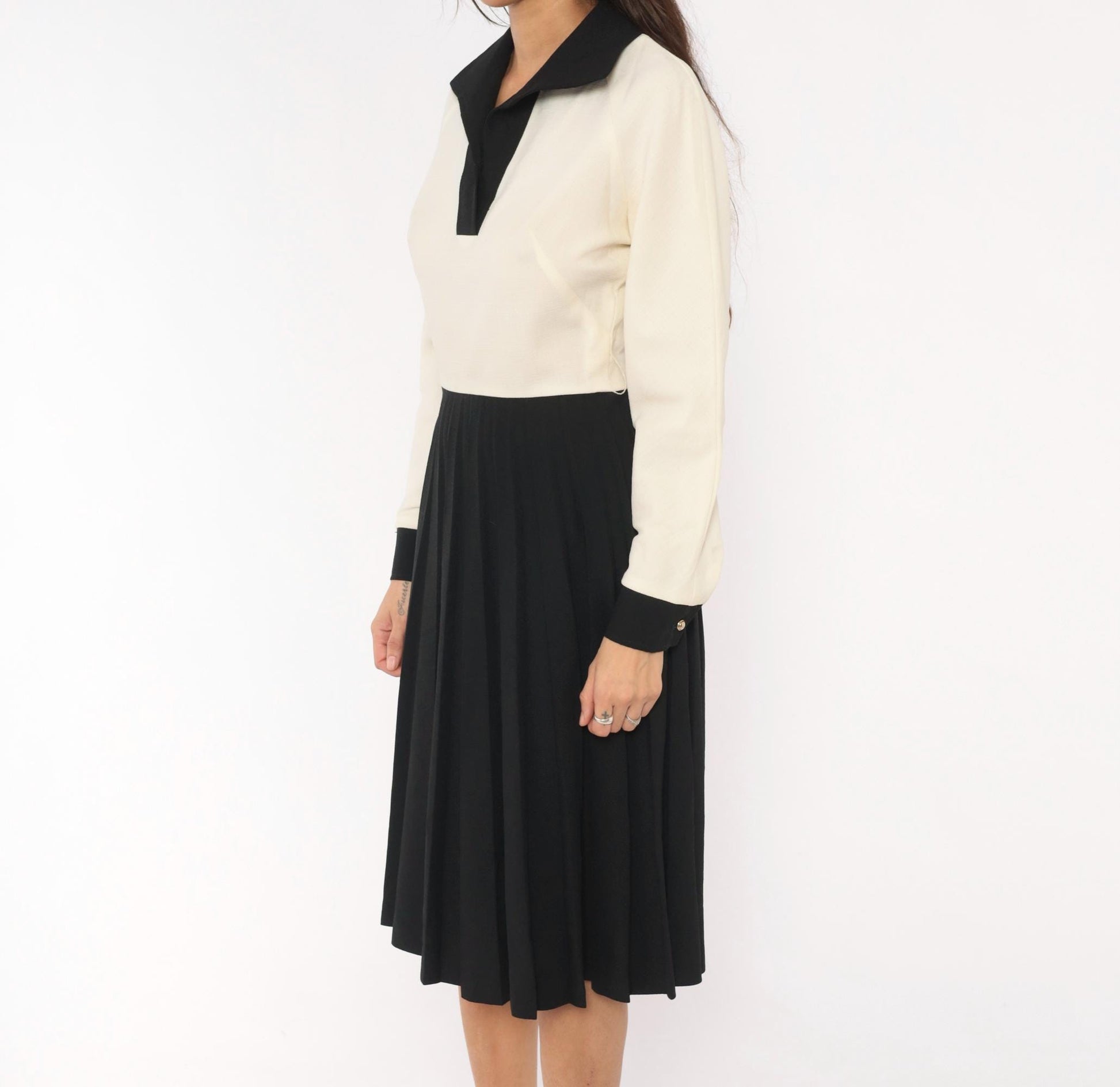 70s Herman Marcus Cream Black Colorblock Polo Dress Knee Length Small