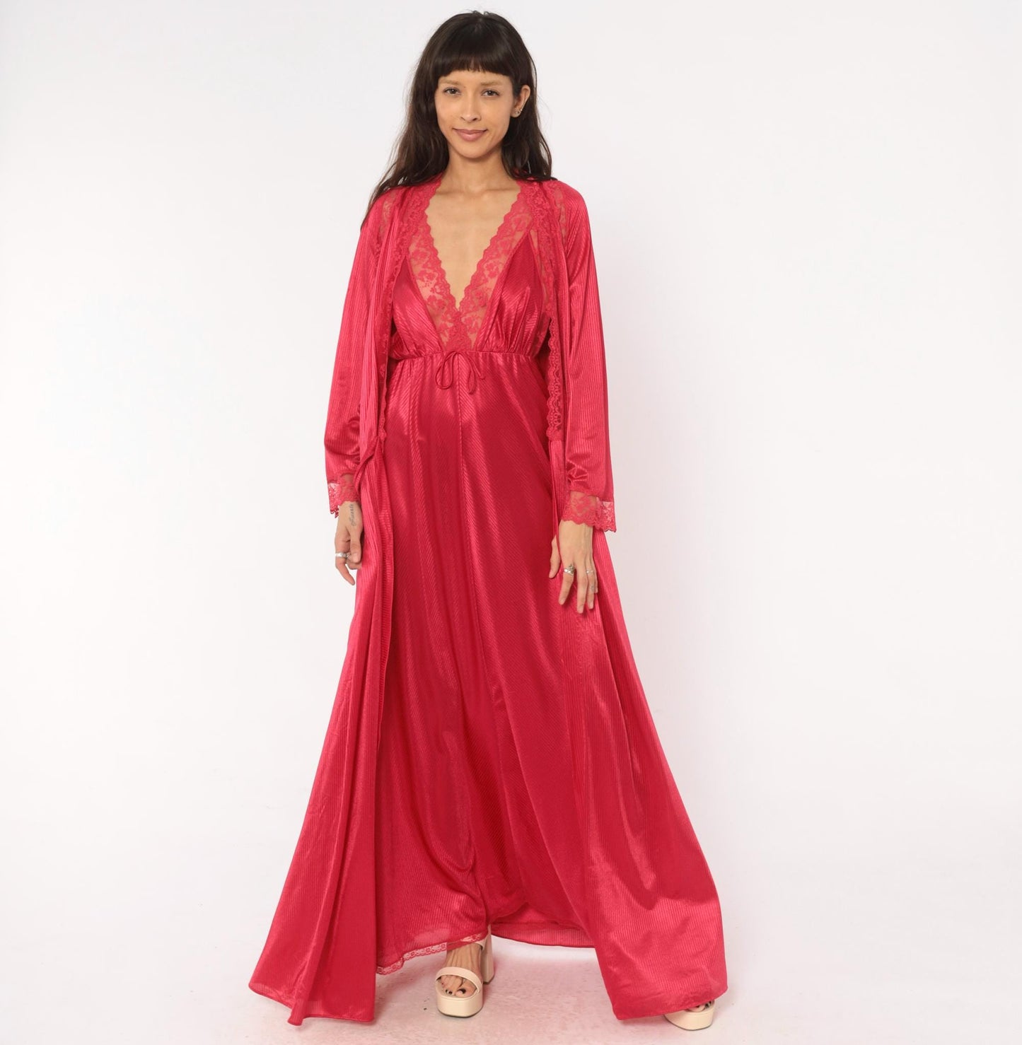 70s JCPenney Raspberry Nylon Nightgown Robe Set Deep V Lace Medium