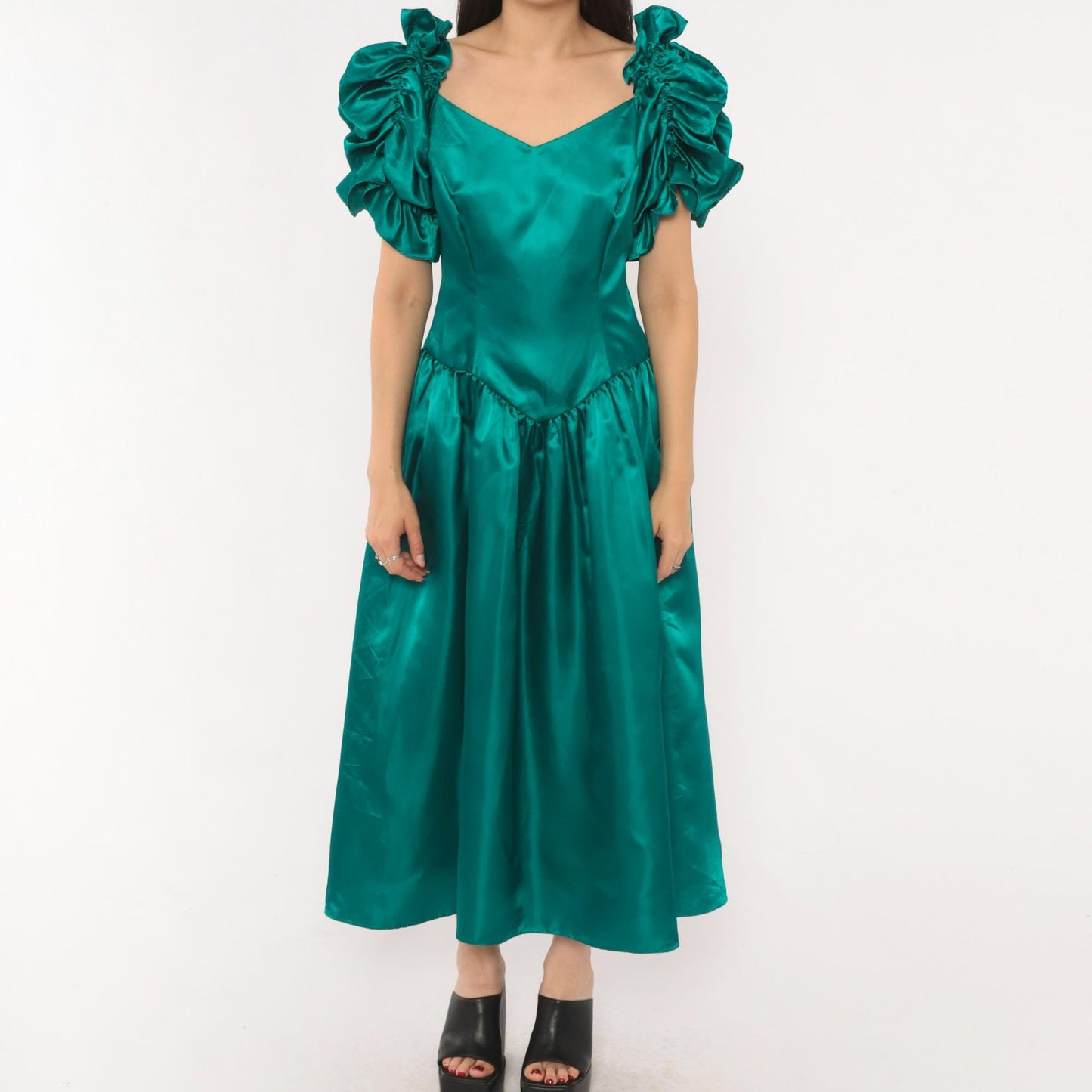 80s Teal Satin Gown Sweetheart Neckline Puff Sleeve Drop Waist Small