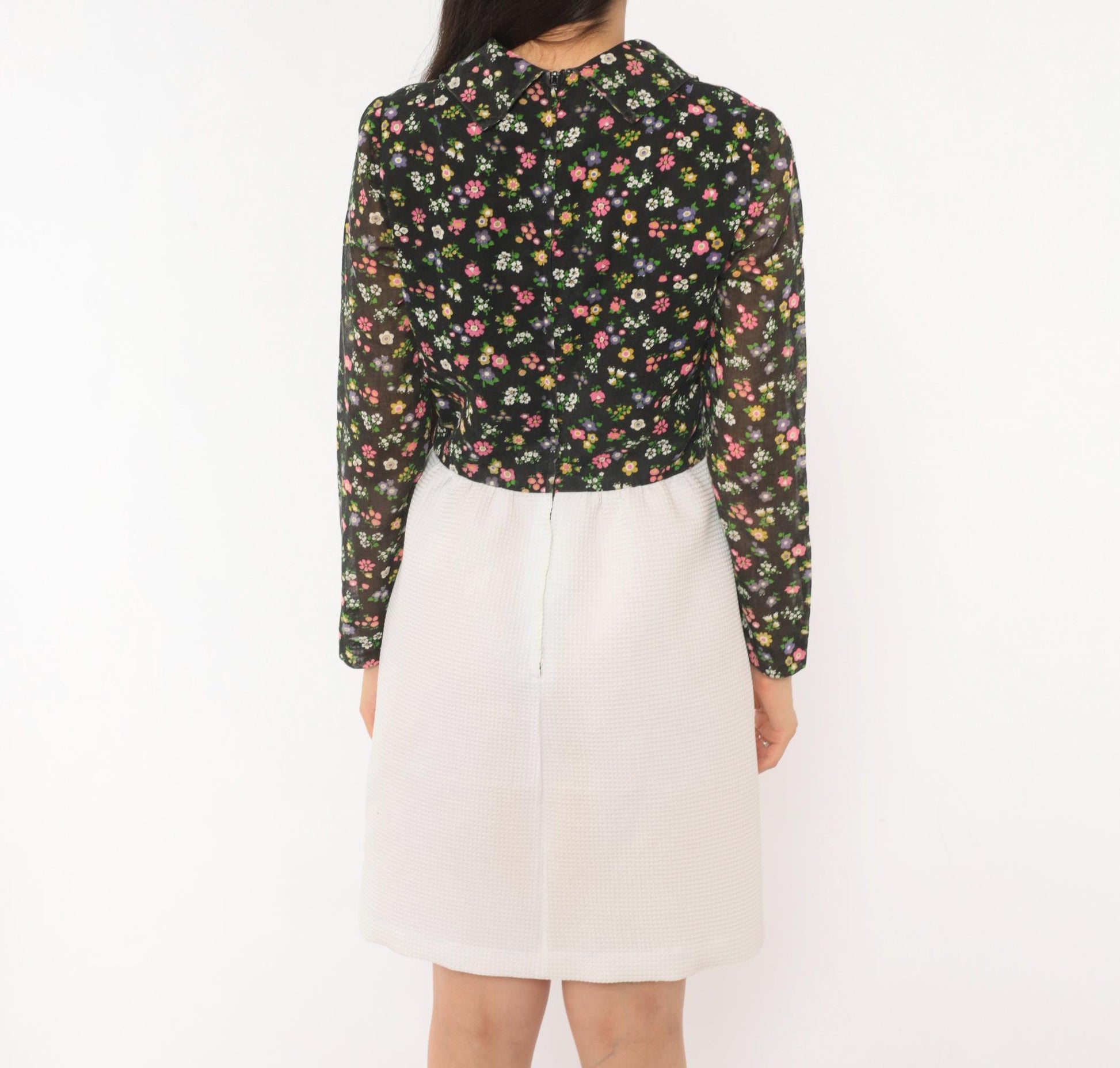 70s Black Floral Two-Tone Shirt Dress White A-Line Knee-Length Small S
