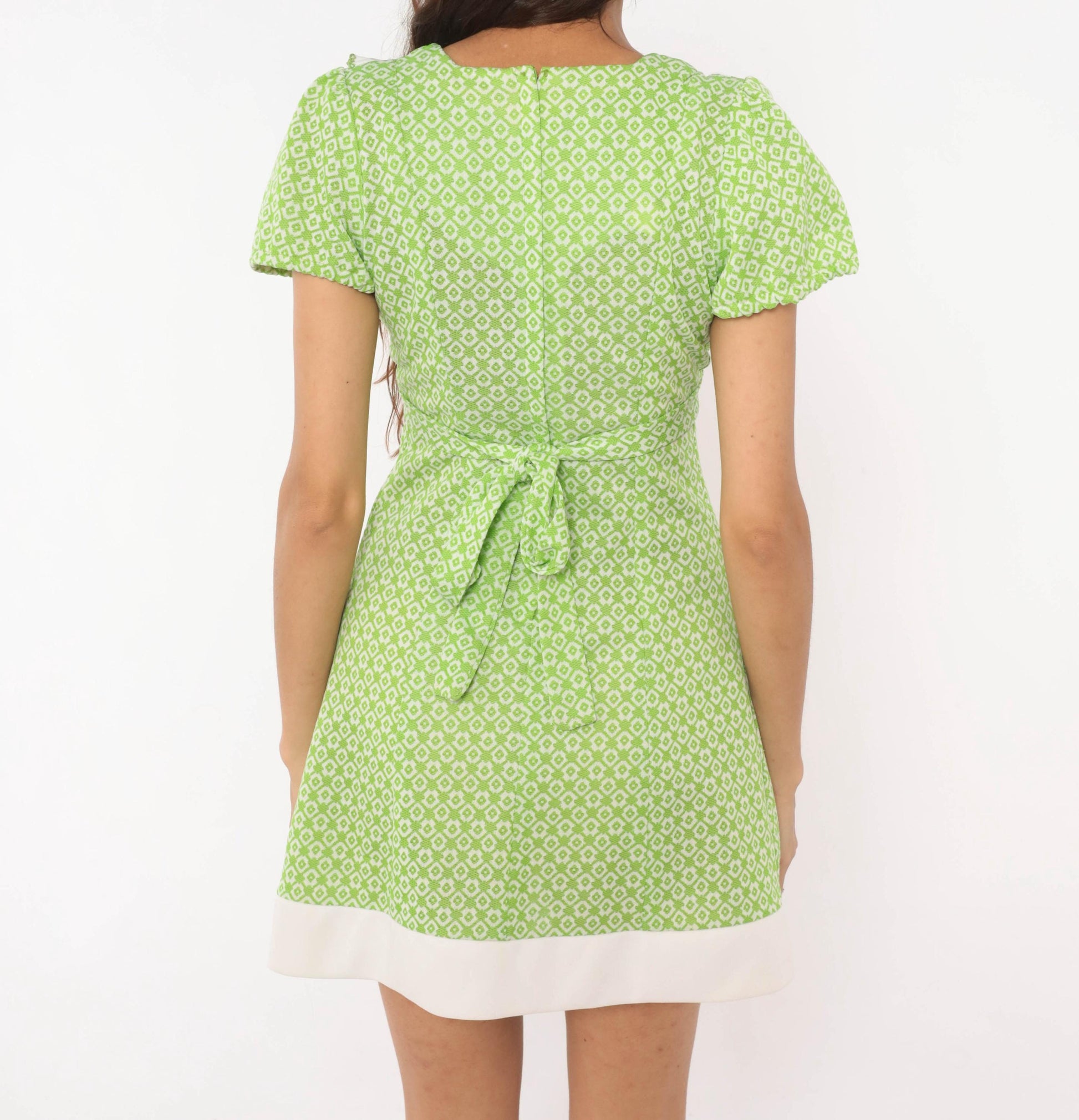 70s Green White Diamond Mini Dress Puff Sleeve Square Neck Ruffled Bib Extra Small