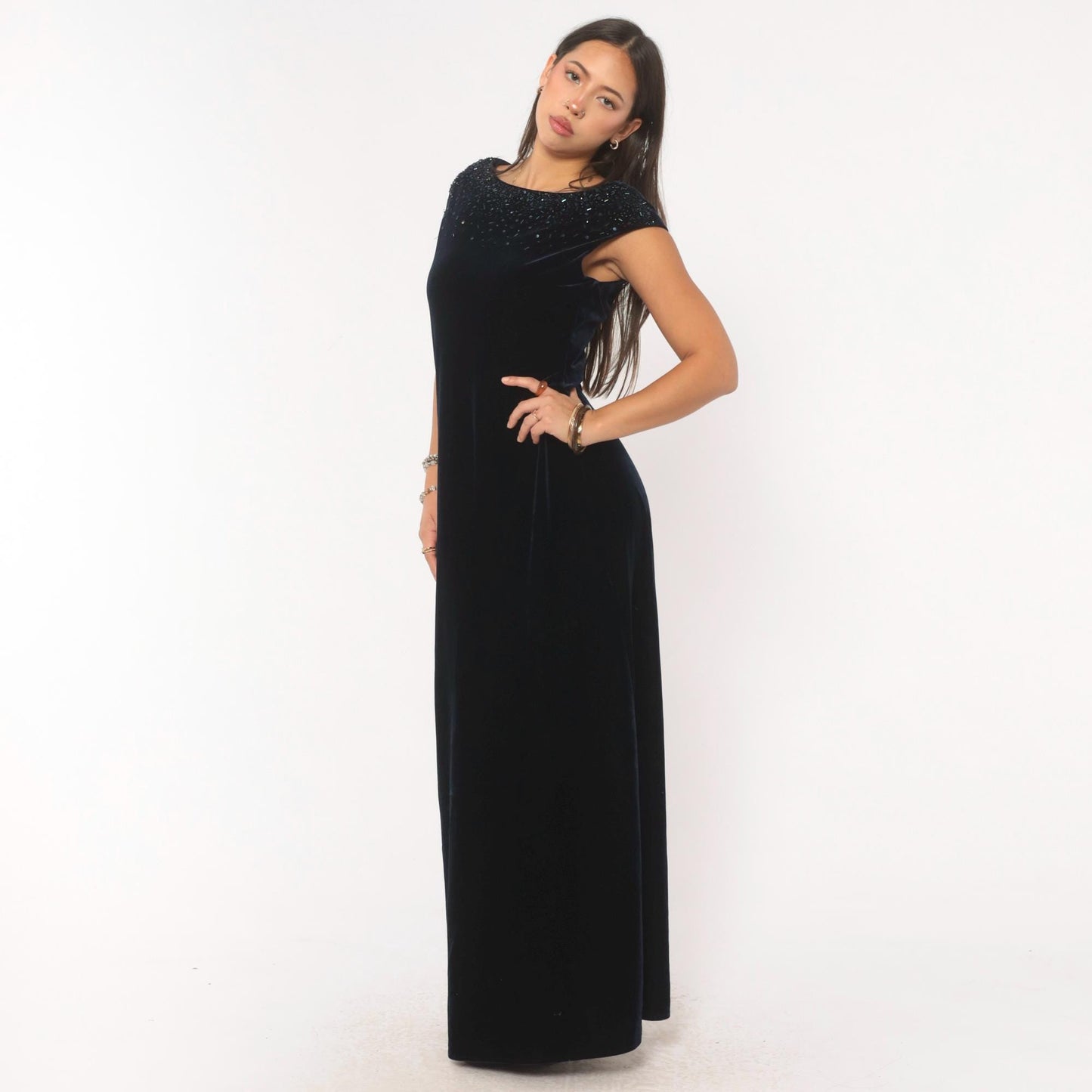 90s J. R. Nites Navy Velvet Gown Beaded Sequin Cap Sleeve Boat Neck Medium