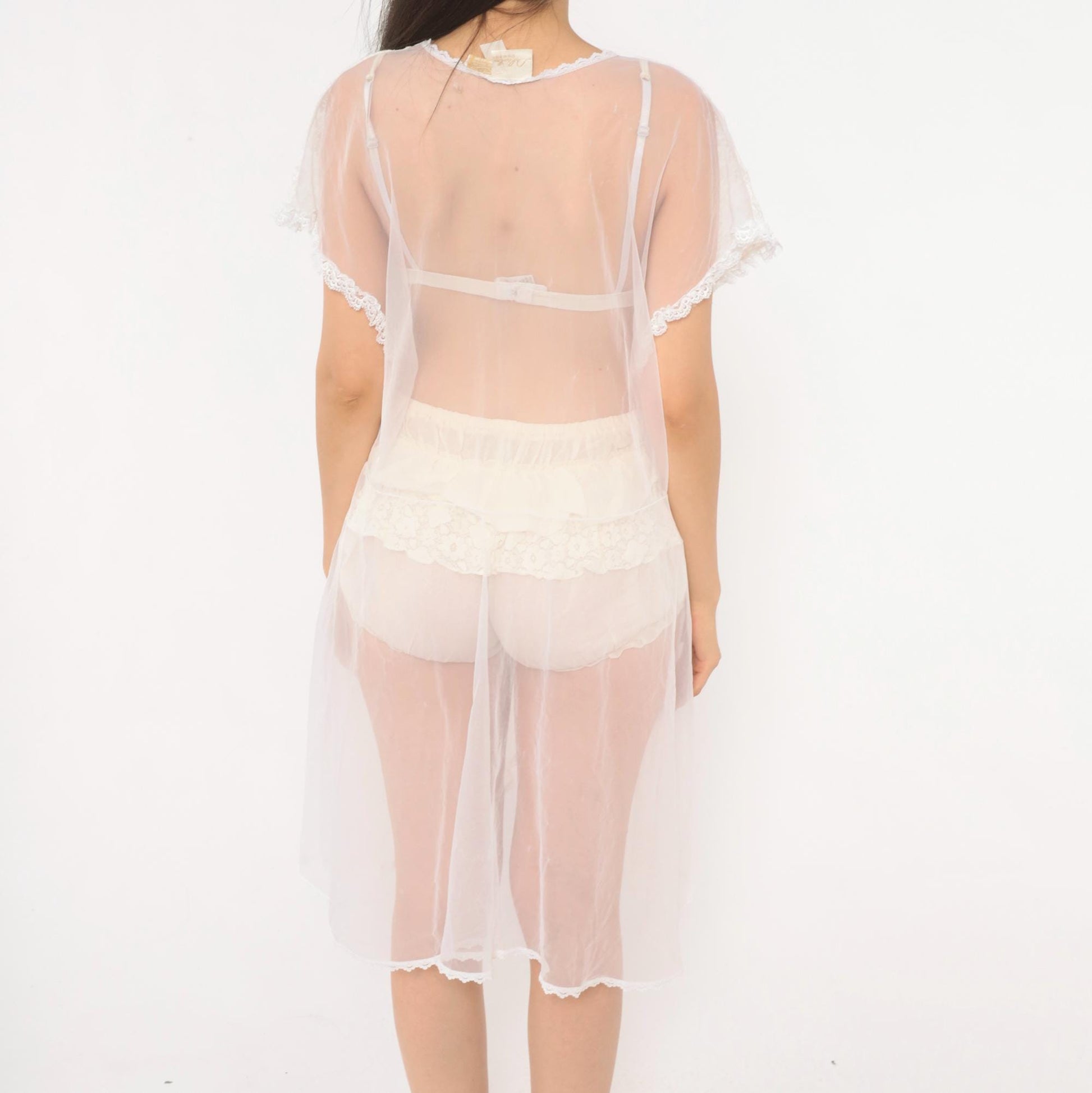 90s Delicates Woman White Lace Peignoir Robe Knee-Length Plus Size 2X