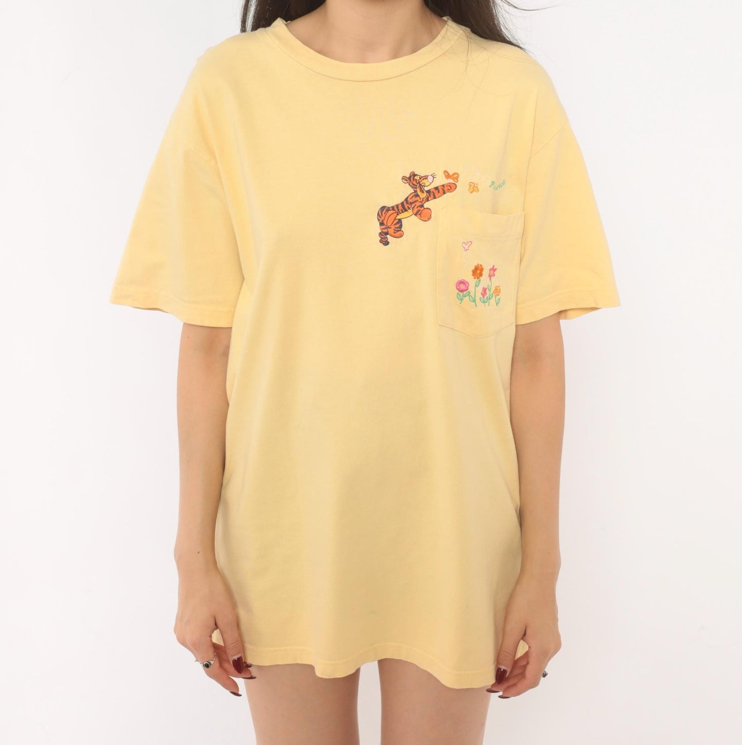 90s Tigger Embroidered Tee Disney Store Yellow Cotton Pocket Medium M