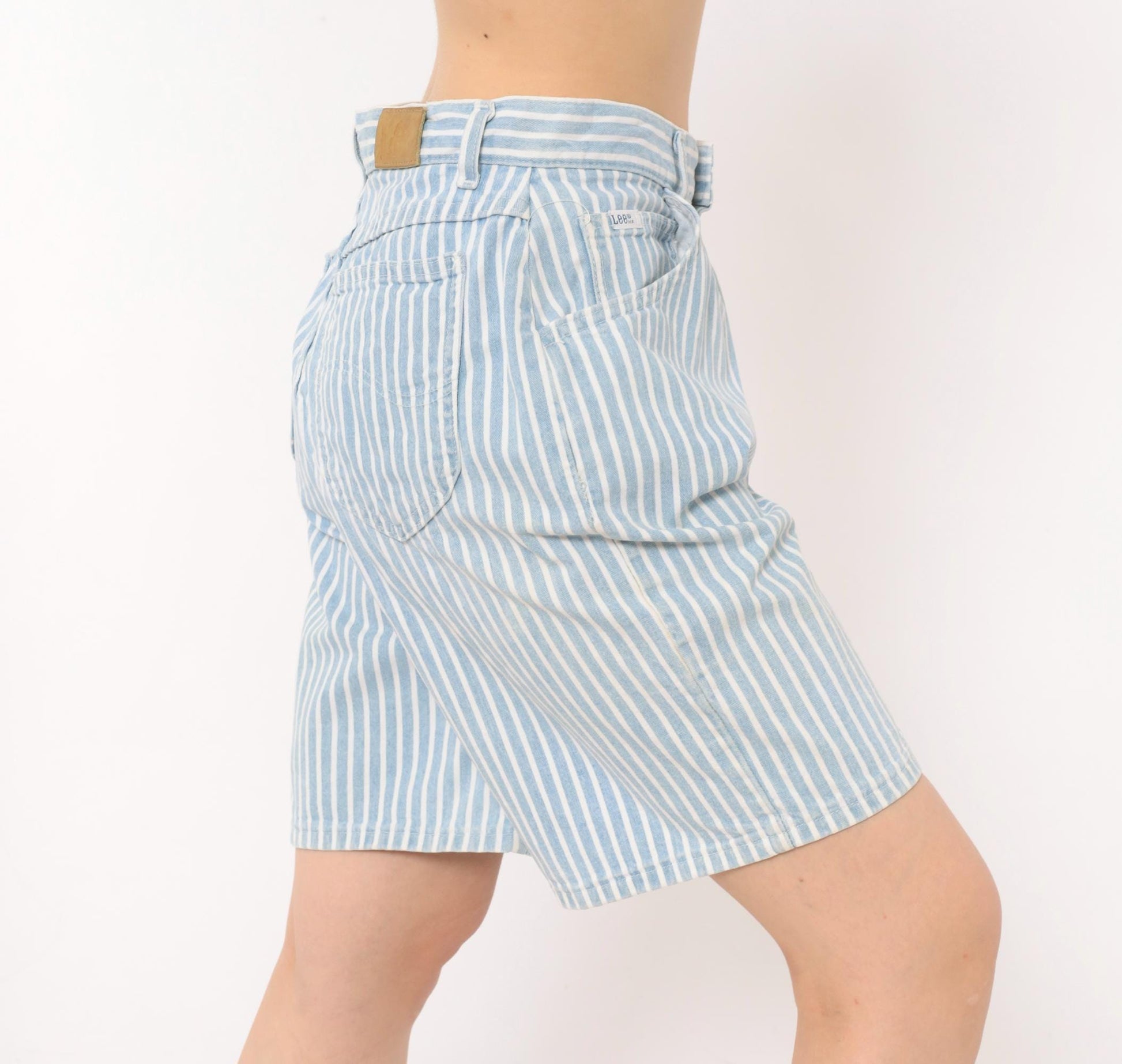 90s Lee High Waist Pinstriped Denim Shorts Blue White Bermuda Medium M
