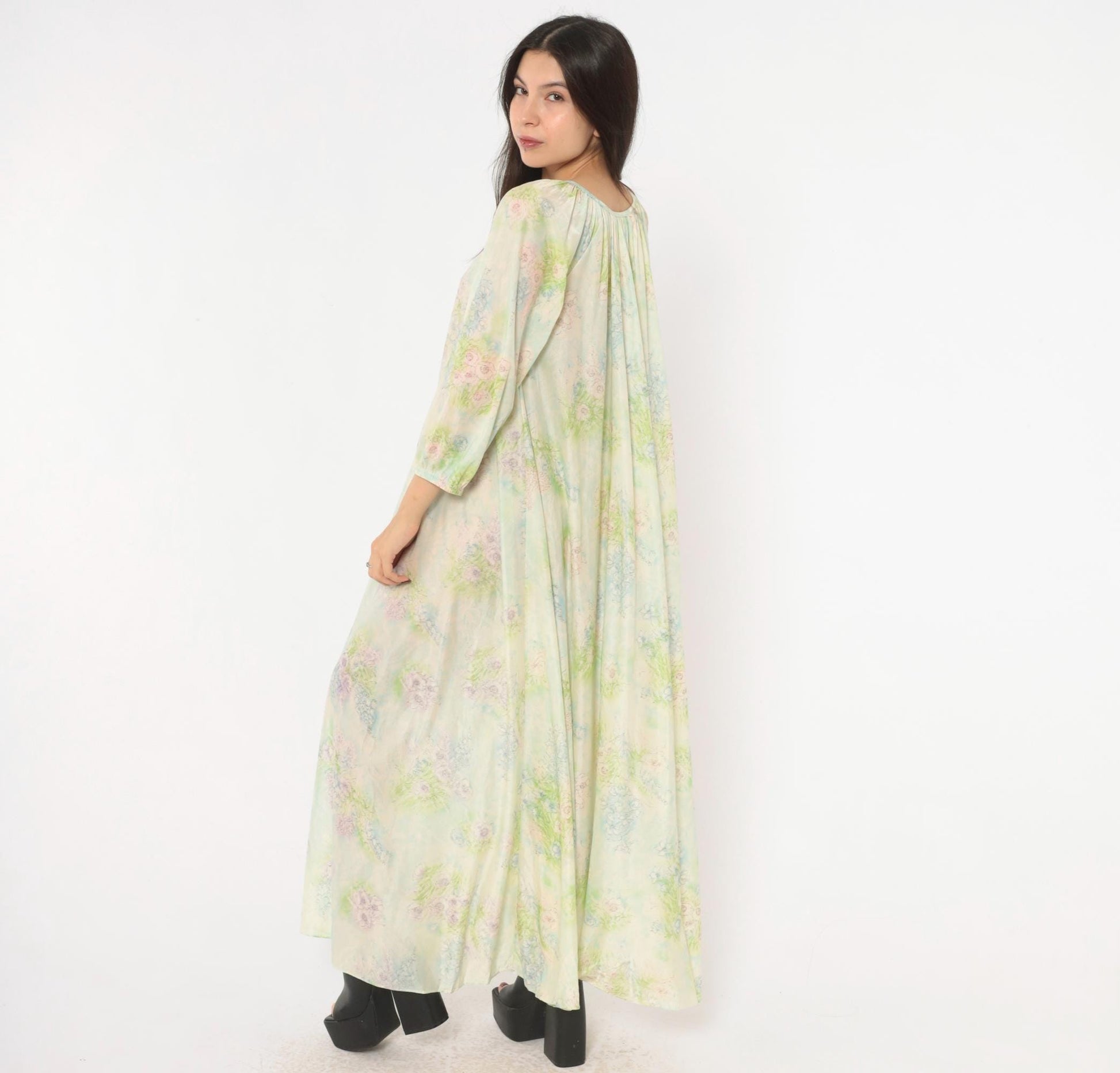 70s Floral Watercolor Maxi Nightgown Lavender Pink Blue Balloon Sleeve Medium M