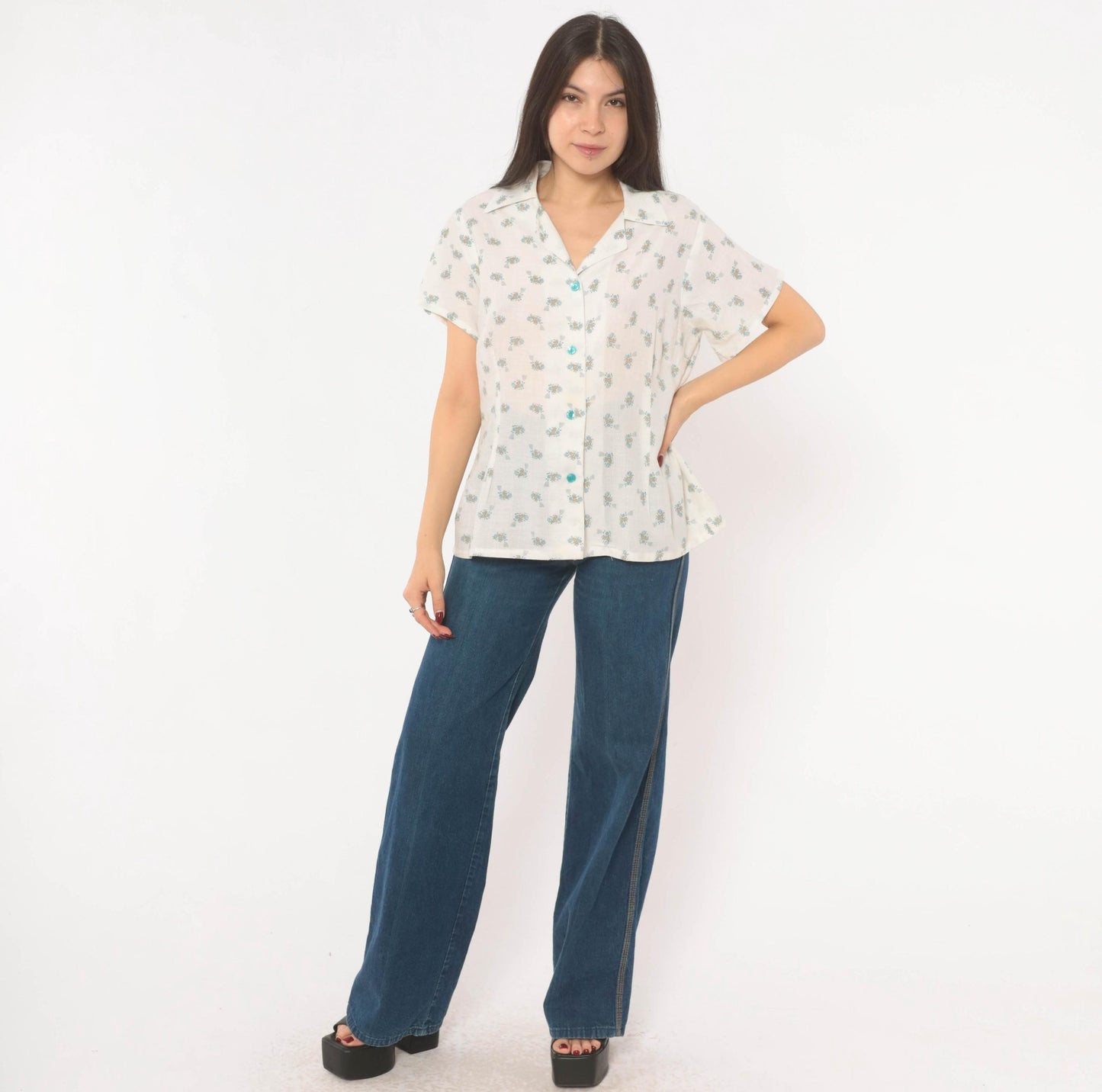 70s White Floral Camp Collar Shirt Cotton Blue Ditsy Print Large L