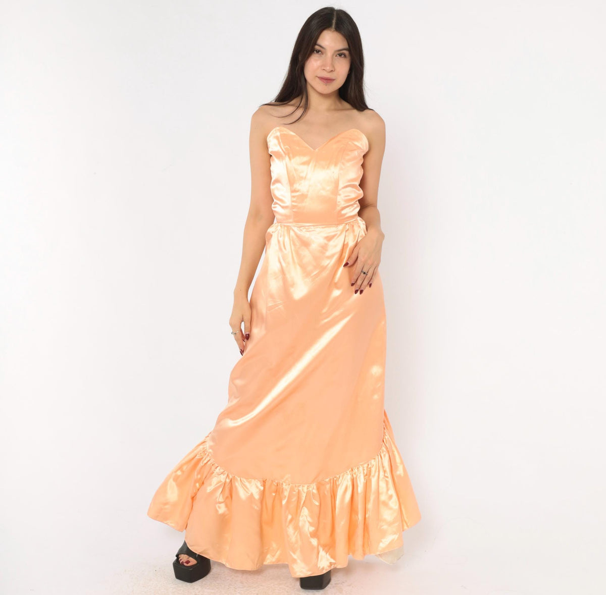 80s Peach Satin Strapless Maxi Gown Sweetheart Neckline Lace Bustle Small