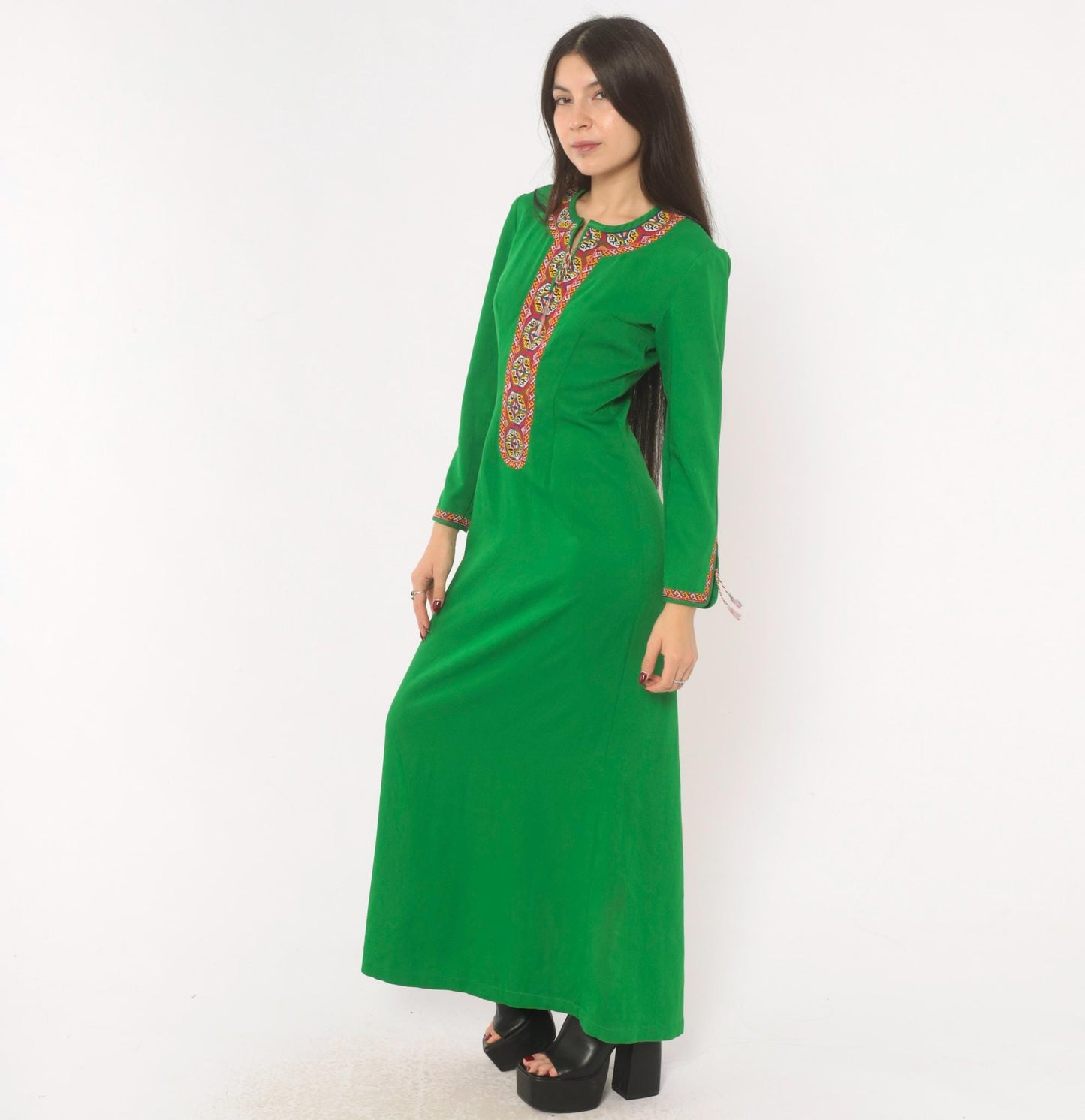 70s Emerald Green Maxi Dress Embroidered Neckline Long Sleeve Kaftan Extra Small XS