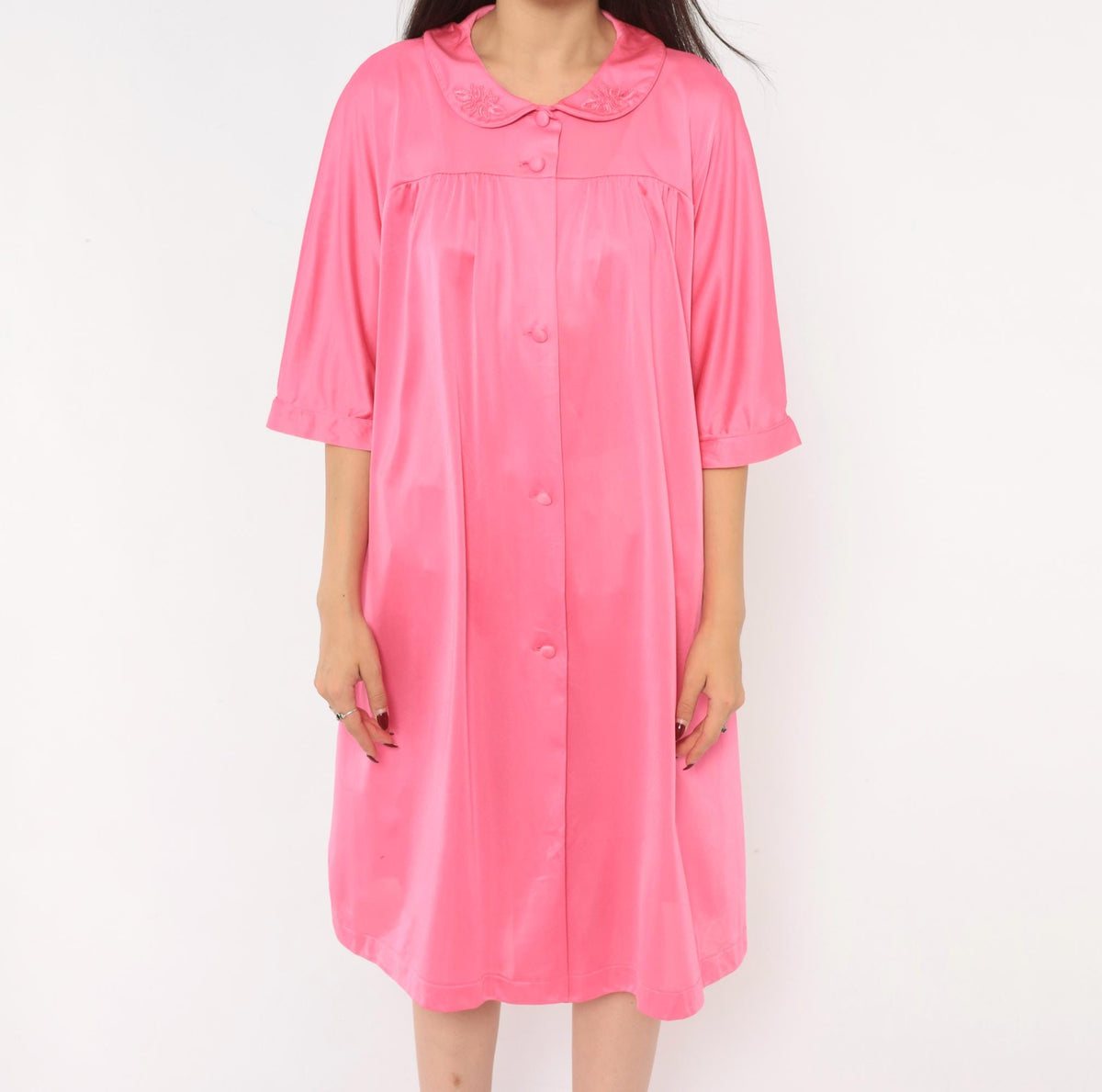 80s Lorraine Pink Satin Robe Peter Pan Collar Embroidered Floral Large