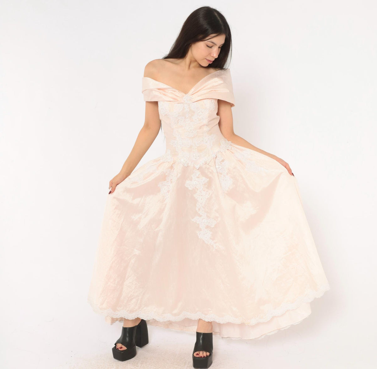 80s Eden Bridal Blush Pink Maxi Gown Off-Shoulder Sweetheart Bow Back Medium