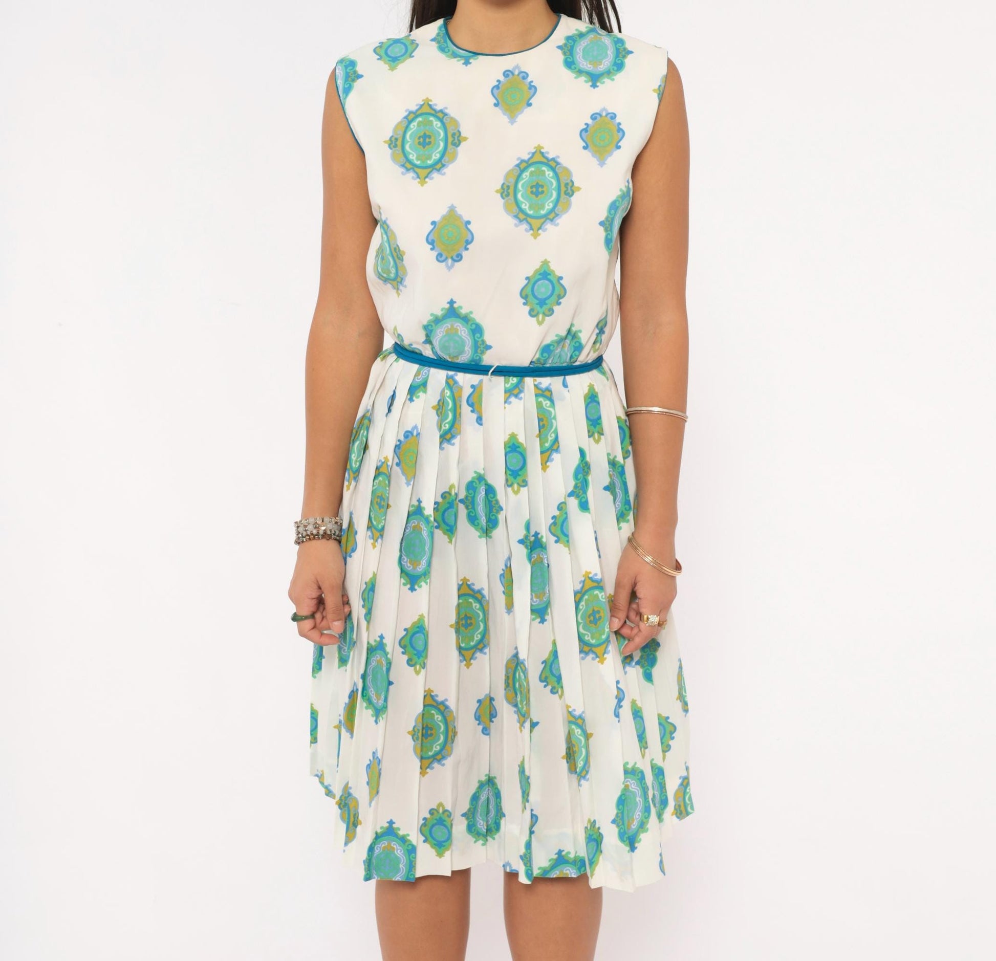 60s R & K Originals Medallion Print Dress Teal White Pleated A-Line Medium