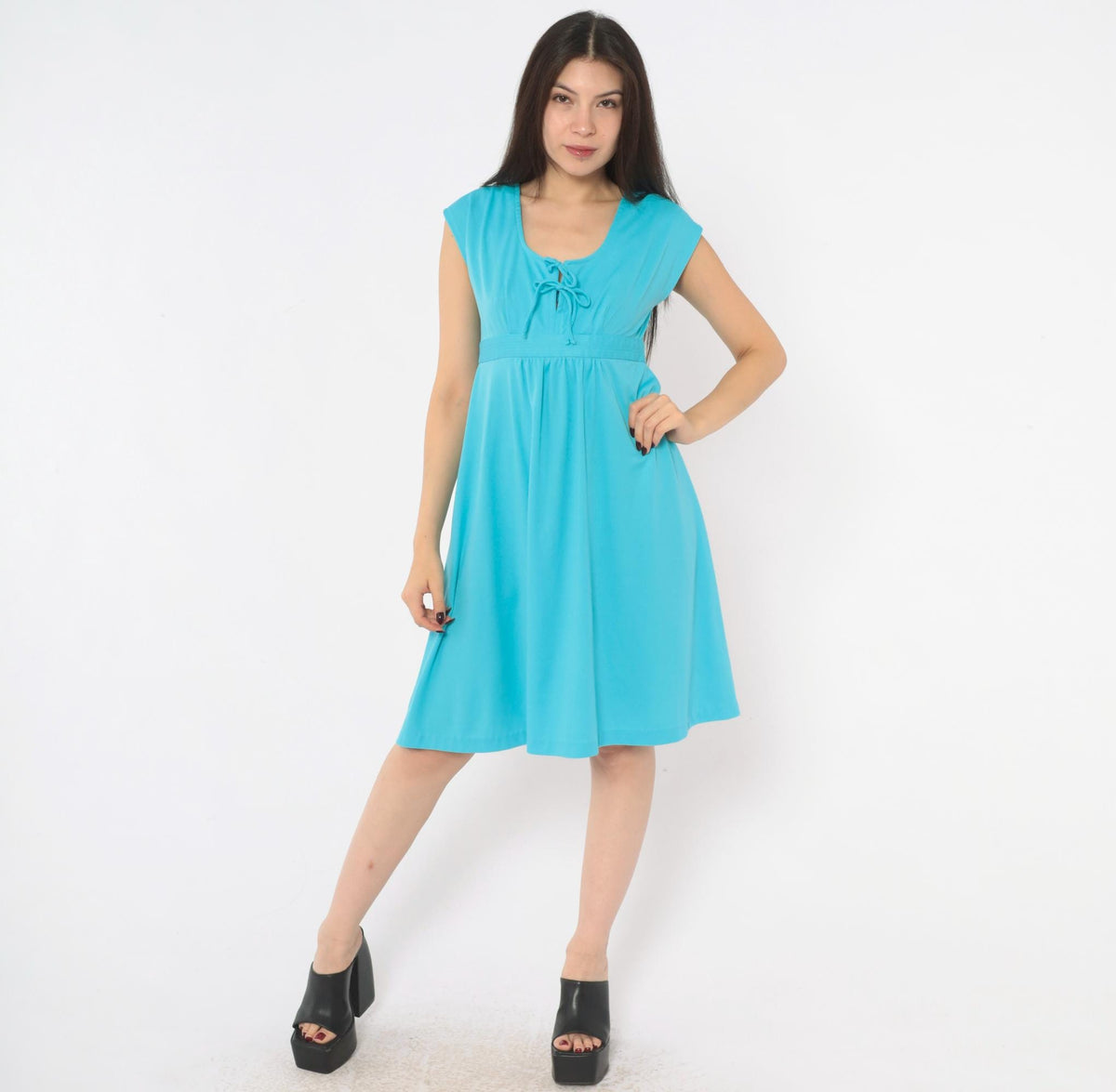 70s Teal Blue Knee-Length Dress Cap Sleeve Empire Waist Keyhole Tie Back Small