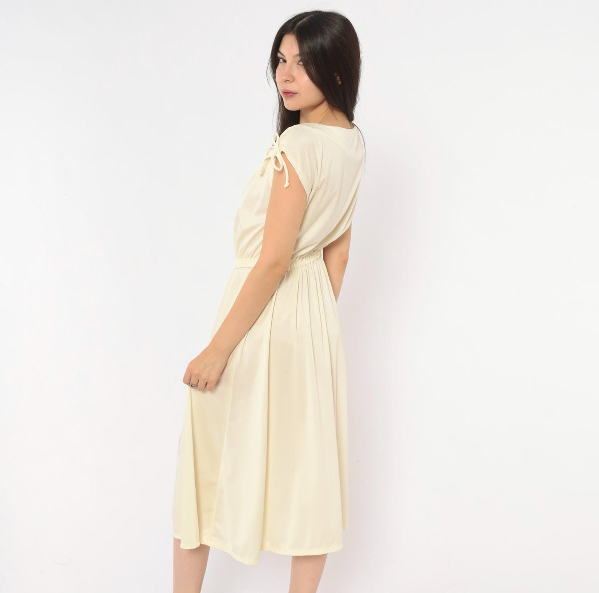 70s Cream Cap Sleeve Dress Ivory A-Line Midi Bow Detail Scoop Neck Small