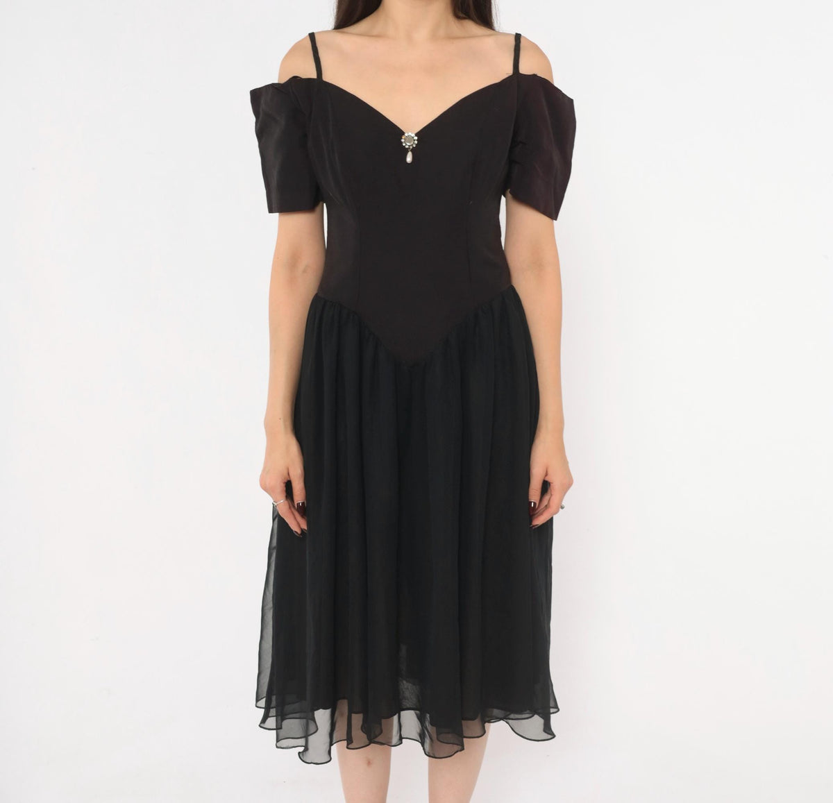 90s Nite Scarlett Black Midi Dress Sweetheart Neckline Puff Sleeve Small