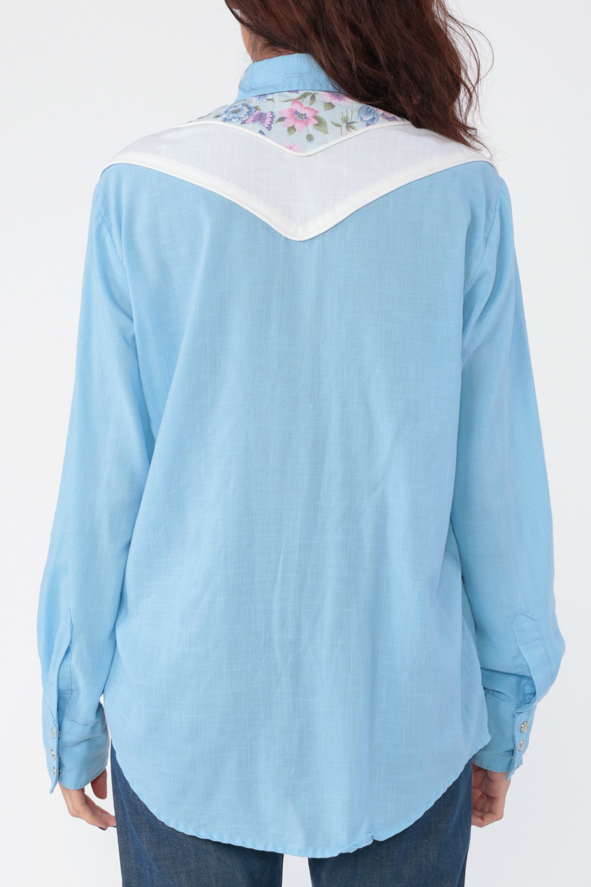 80s Western Butterfly Pearl Snap Blouse Baby Blue Long Sleeve Large