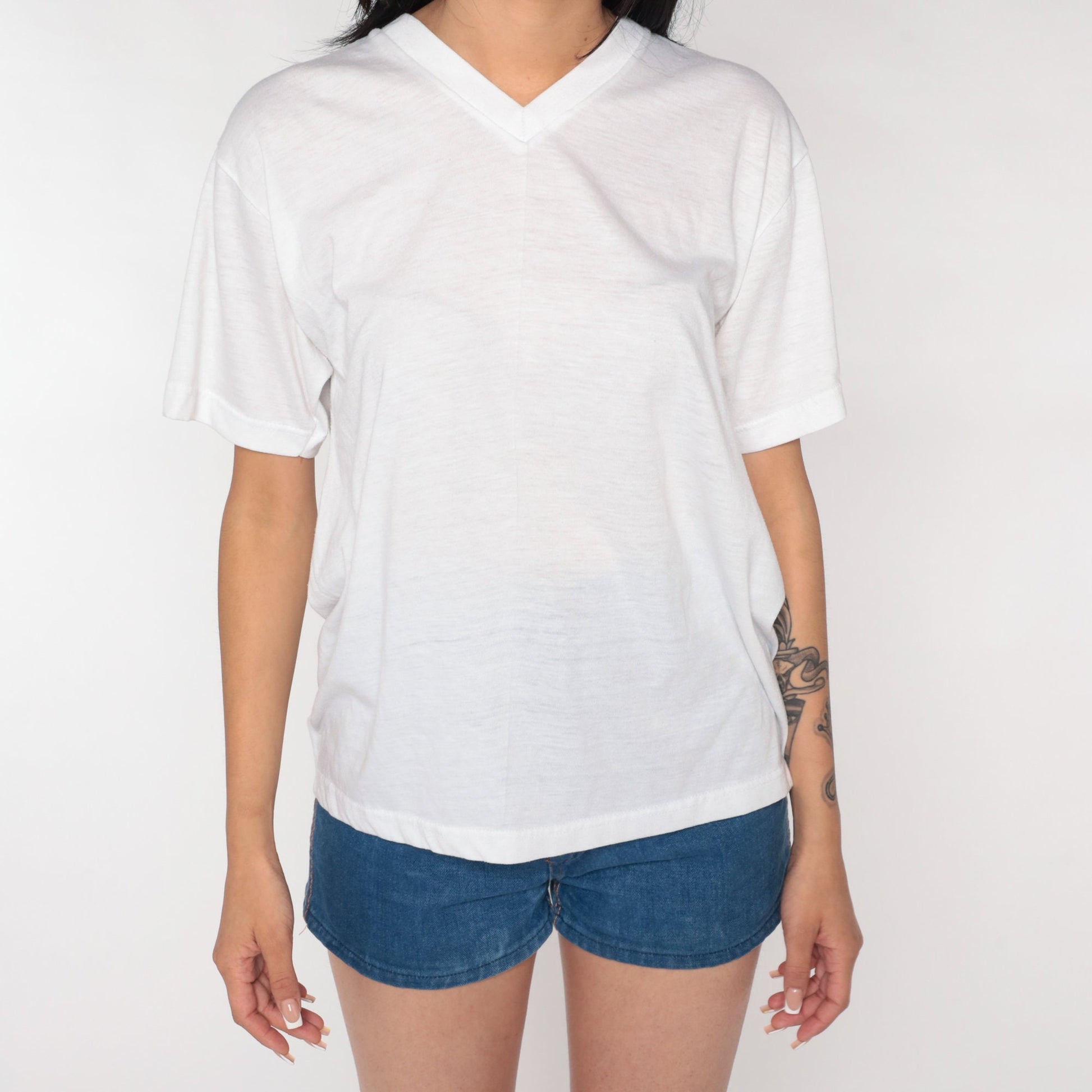 90s White V-Neck T-Shirt Cotton Blend Plain Tee Medium Large