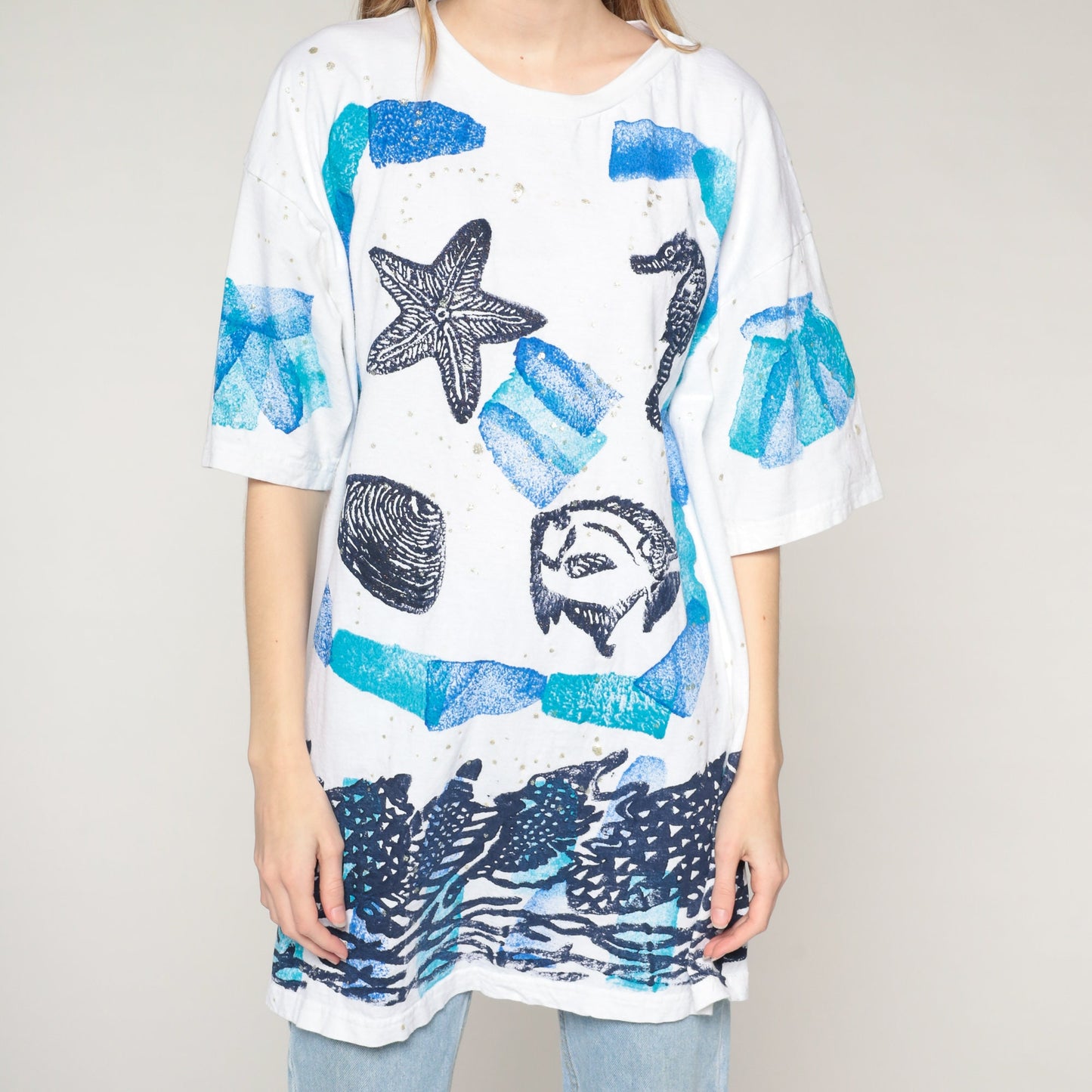 90s Under The Sea Tropical Fish T-Shirt Paint Stamp Graphic White Gold Flecks Extra Extra Large XXL