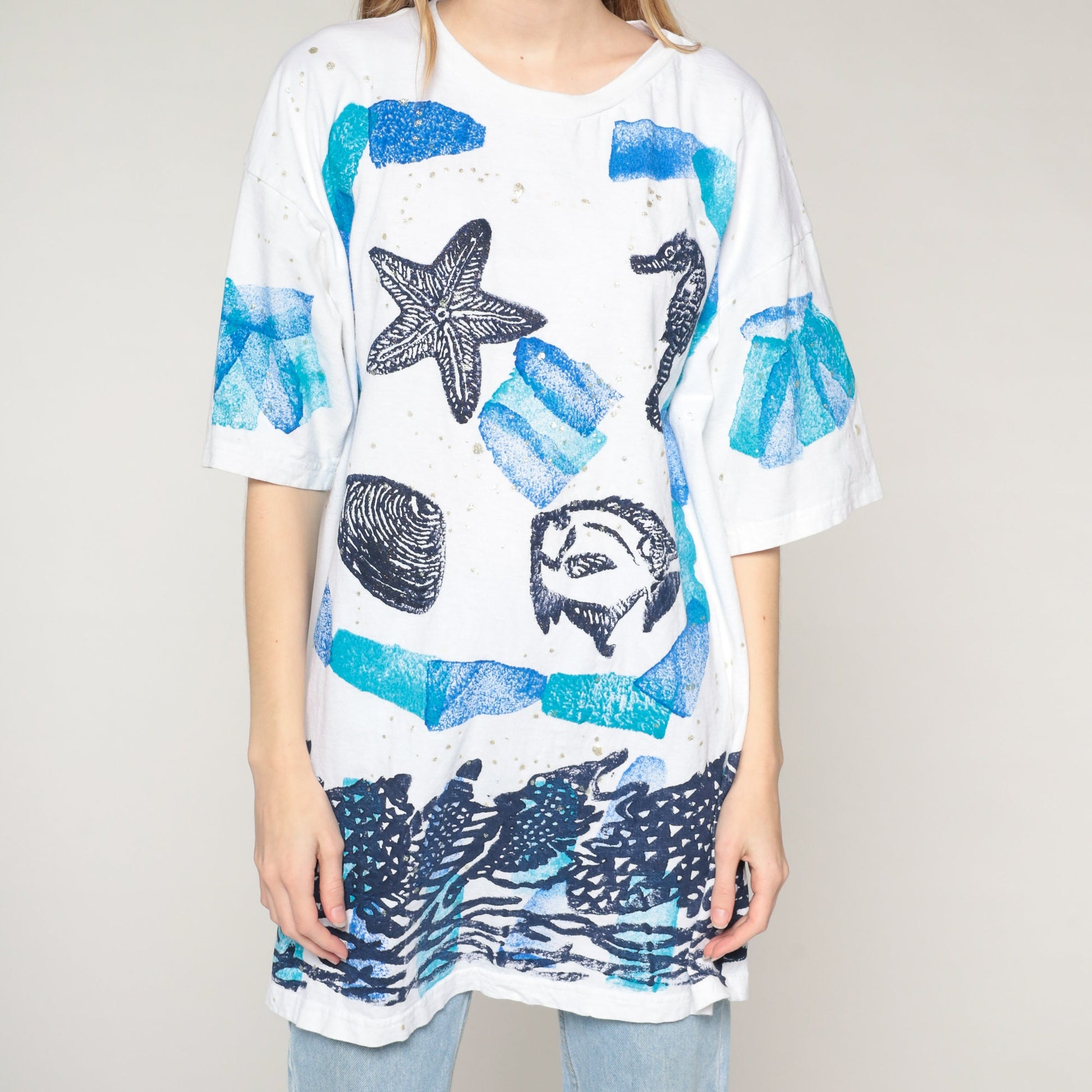 90s Under The Sea Tropical Fish T-Shirt Paint Stamp Graphic White Gold Flecks Extra Extra Large XXL