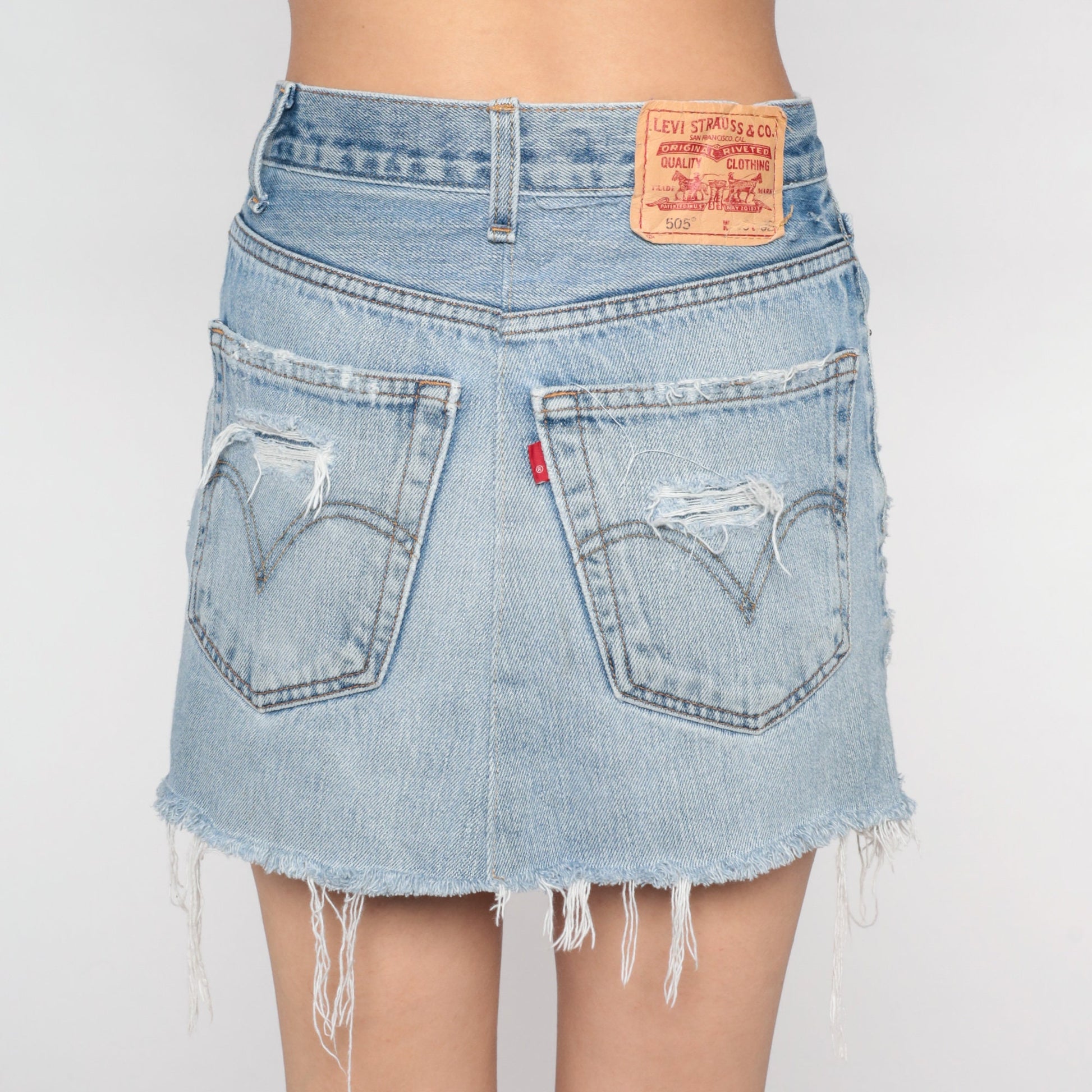 00s Levi's Distressed Denim Mini Skirt High Waist Raw Hem Blue Small