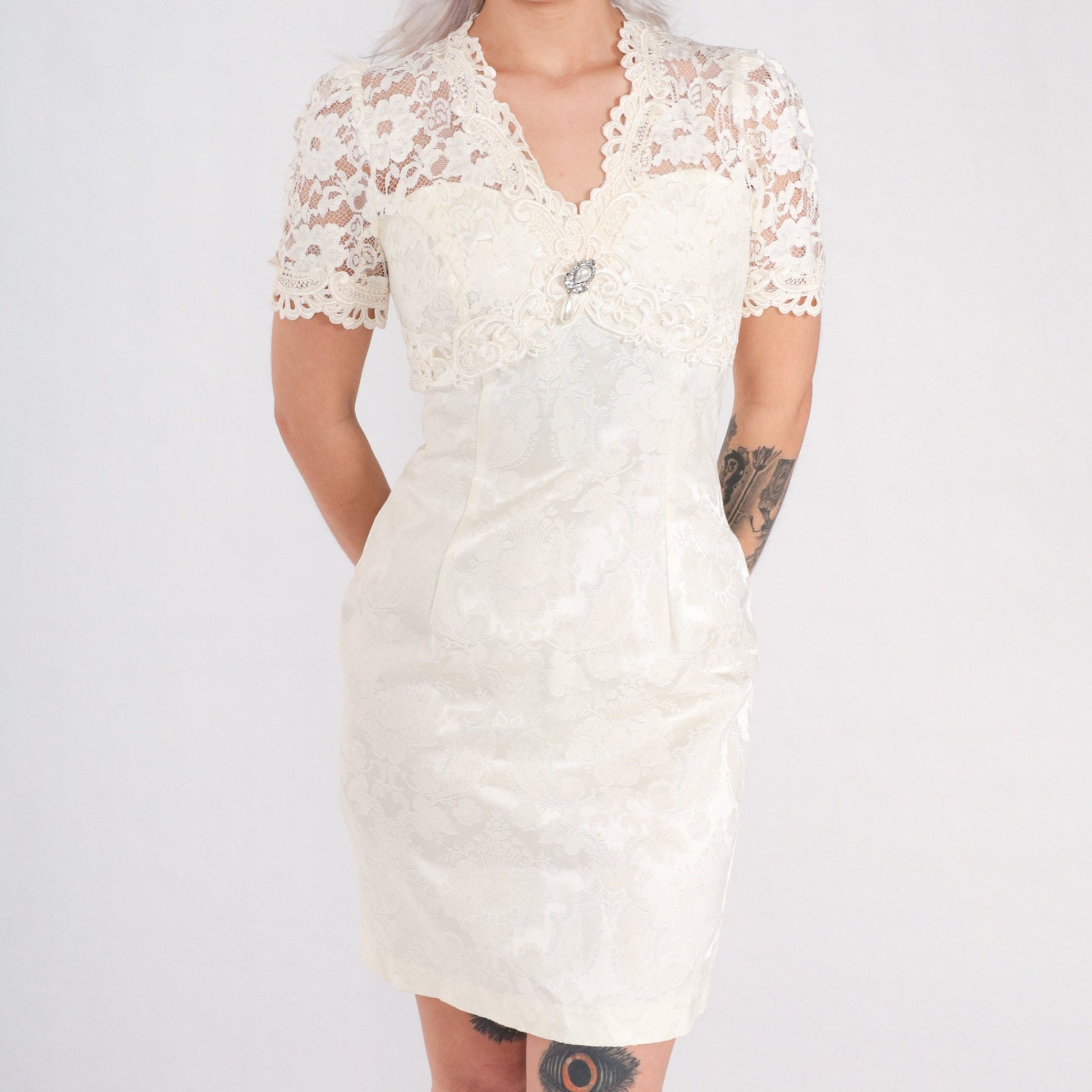 90s Scott McClintock Off-White Brocade Lace Mini Dress Short Sleeve Extra Small