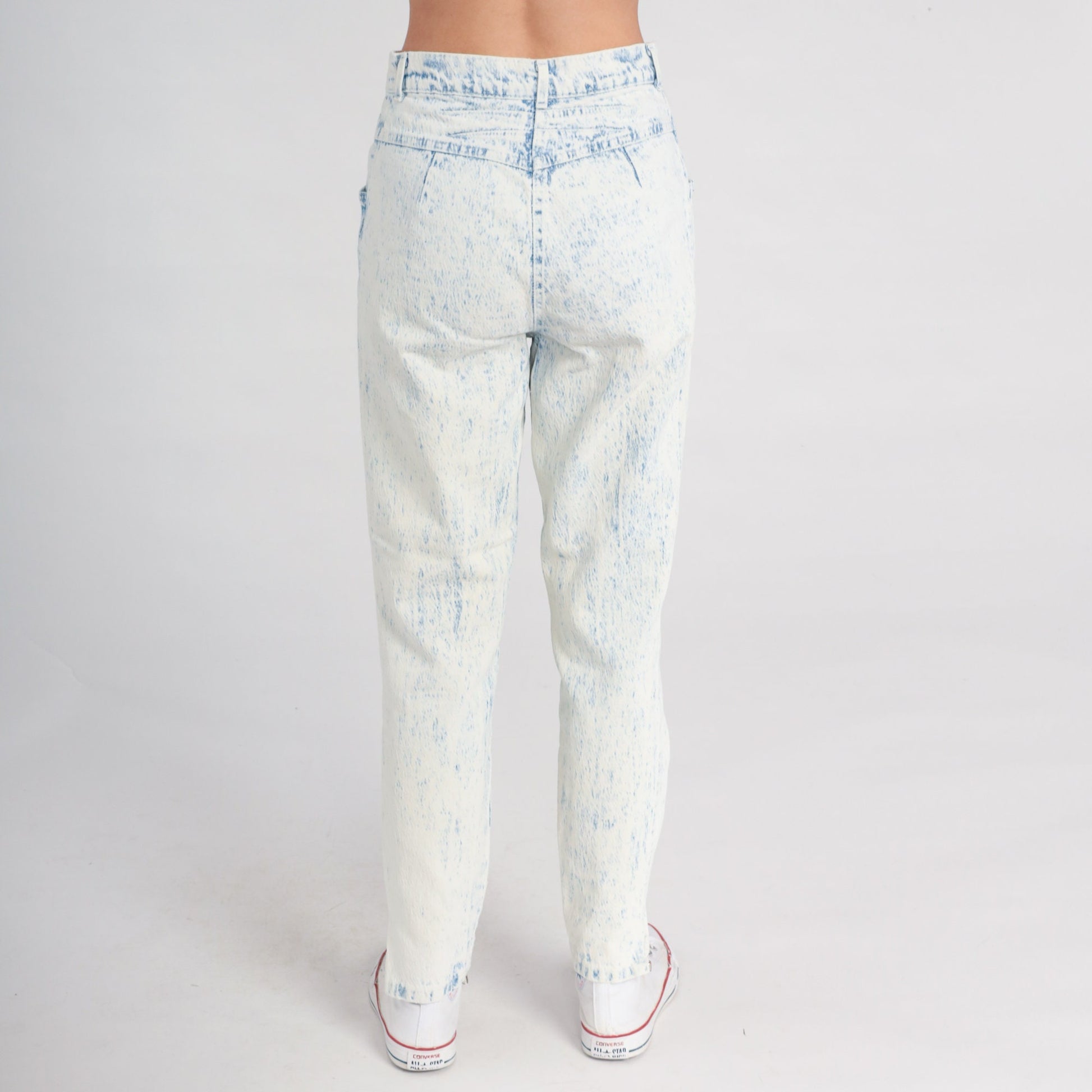 80s Acid Wash High Waist Mom Jeans Blue White Tapered Denim Small 28