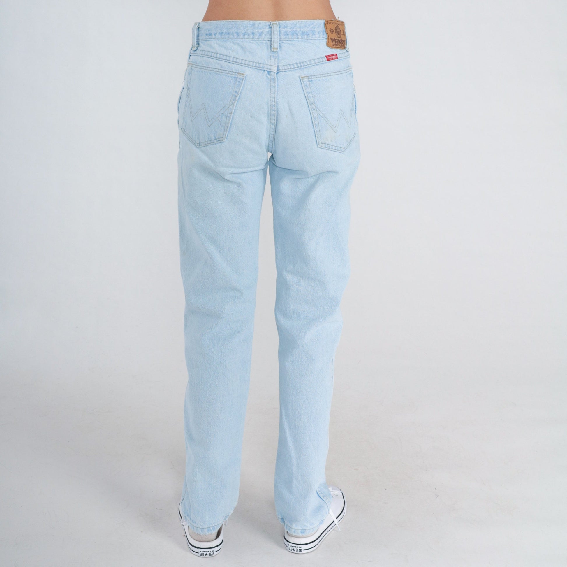 00s Wrangler Mom Jeans Tapered Light Wash Mid Rise Denim Medium 30x32