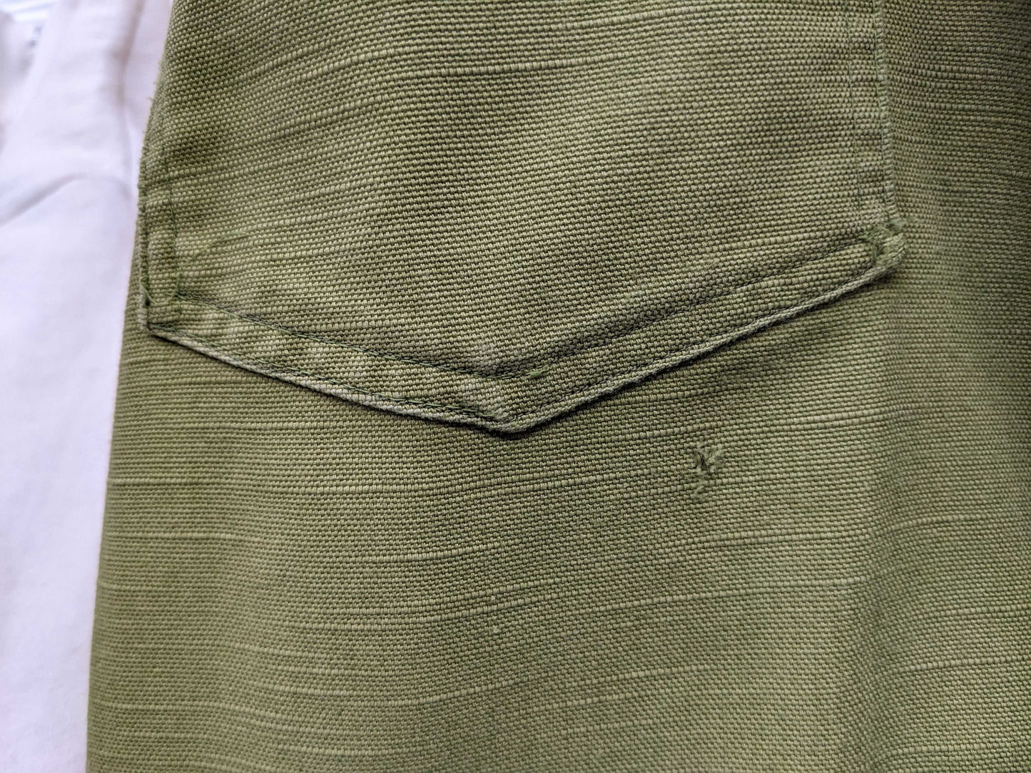 70s Green Tapered Trousers Mid Rise Creased Slacks Small