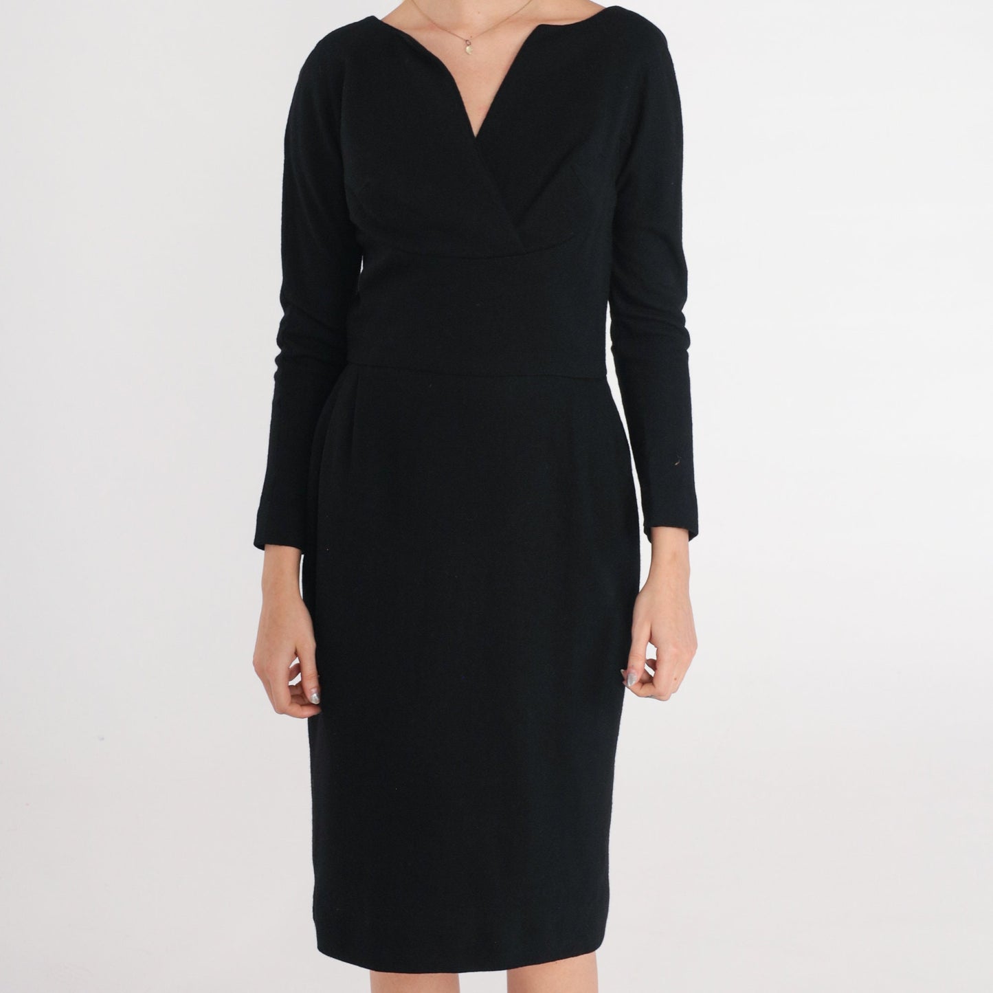 60s Black Wool Sheath Dress V Neck Long Sleeve Knee Length Extra Small