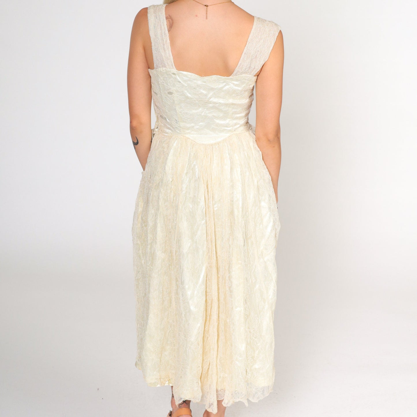 1960s Cream Lace Satin Midi Dress High Waist Sleeveless Extra Small