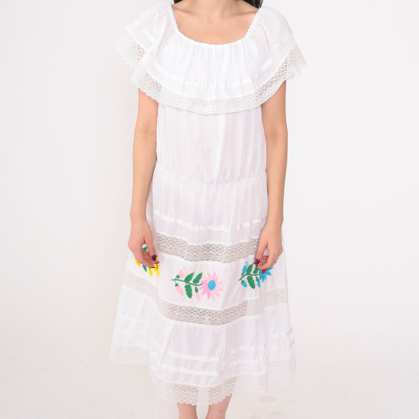 80s White Floral Embroidered Off-Shoulder Midi Dress Tiered Skirt Medium Large