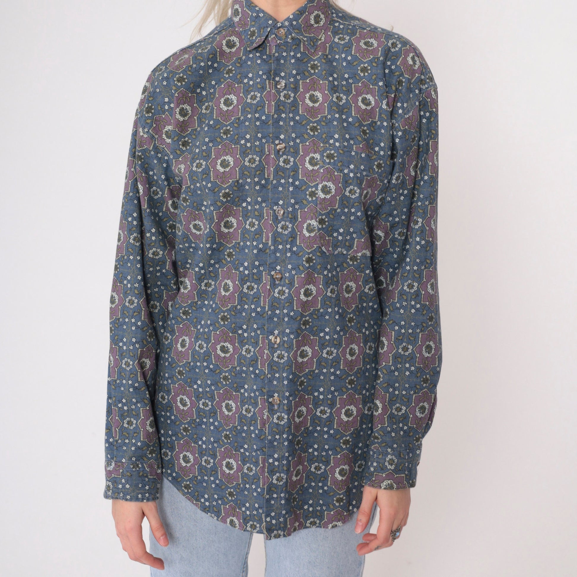 90s Red Eye by Marc Daniels Geometric Medallion Floral Button Up Shirt Small