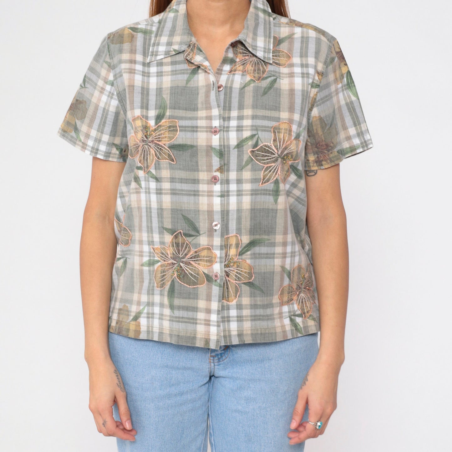 Y2K Plaid Floral Embroidered Button-Up Blouse Cotton Short Sleeve Medium M