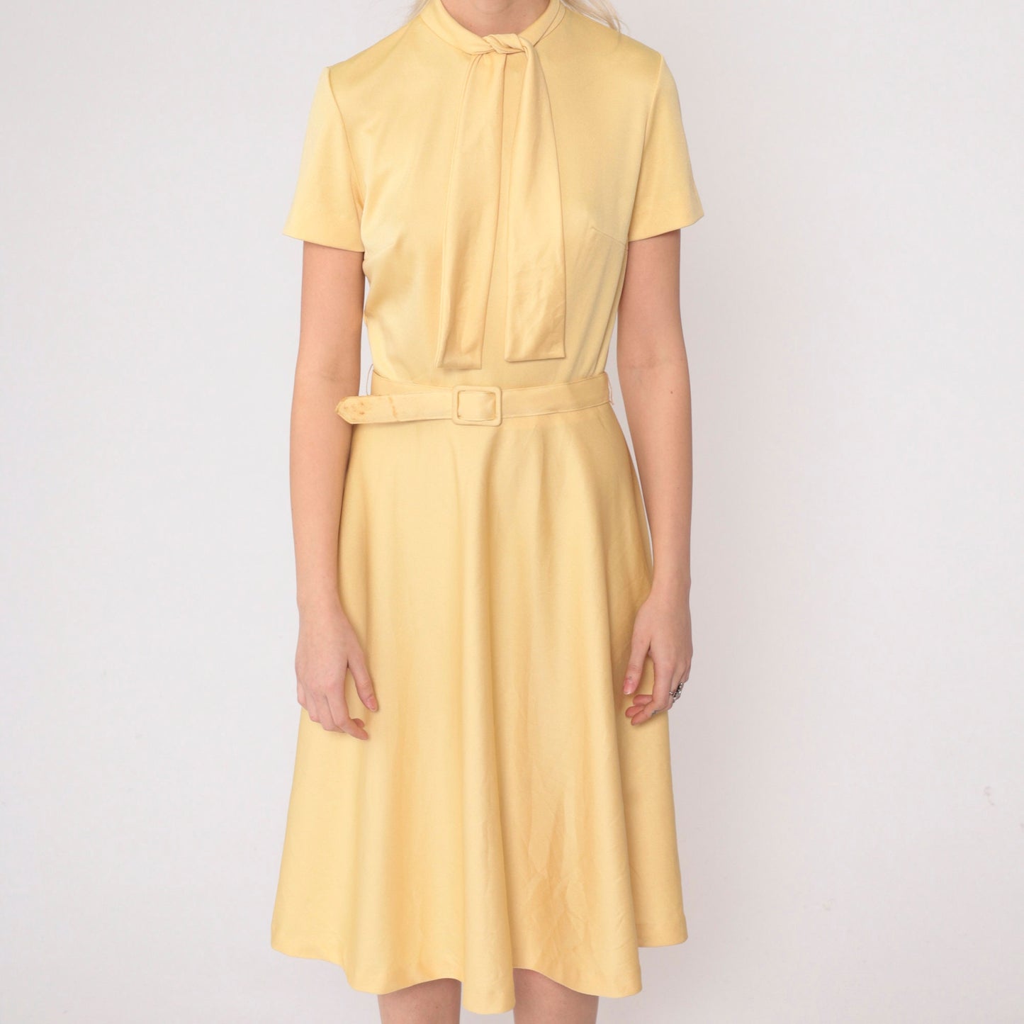 70s Mod Ascot Dress Light Yellow Necktie Belted High Waist Midi Small