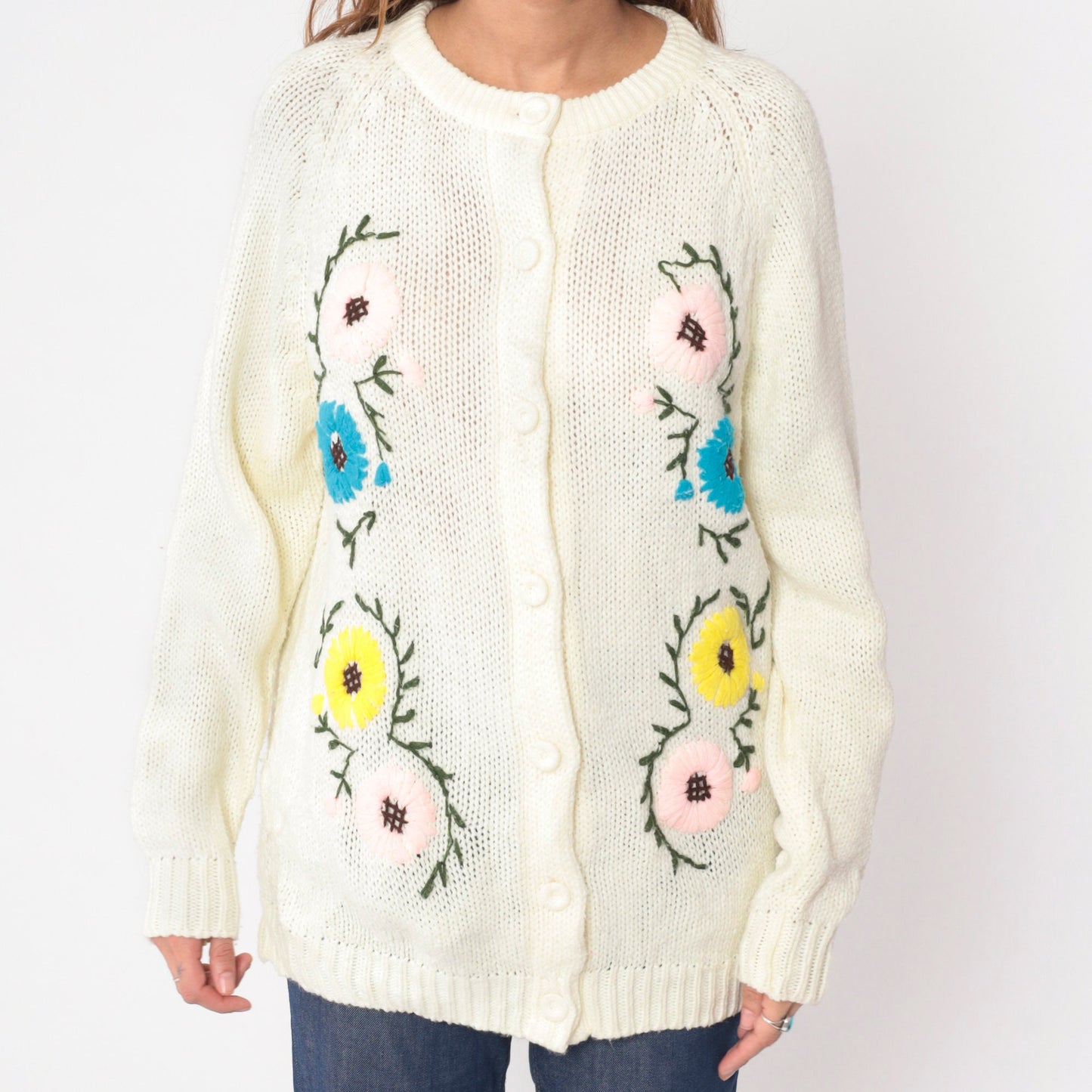 70s Floral Embroidered Cardigan Sweater Off-White Raglan Knit Large