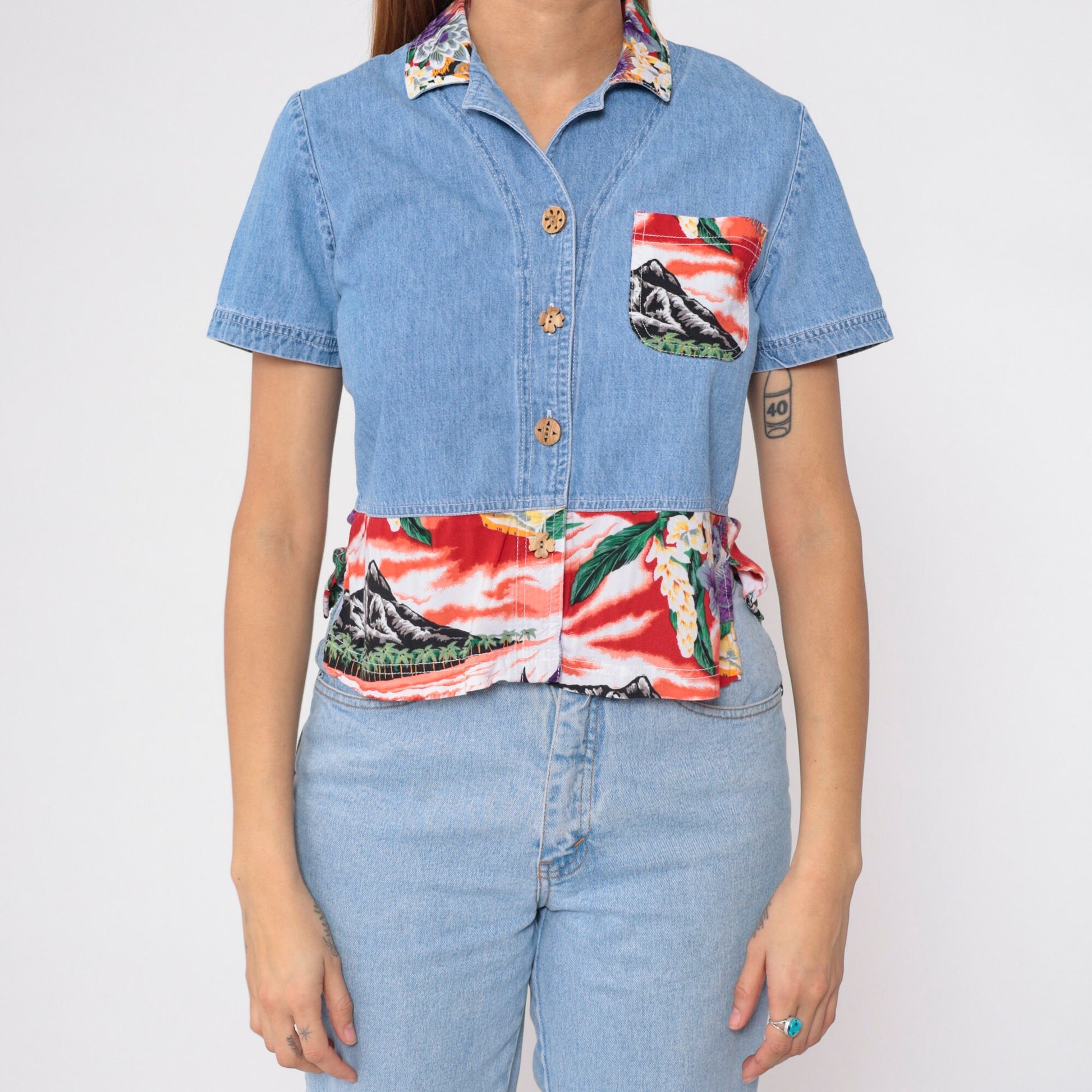 90s Blue Denim Crop Top Tropical Mountain Floral Print Button-Up Medium