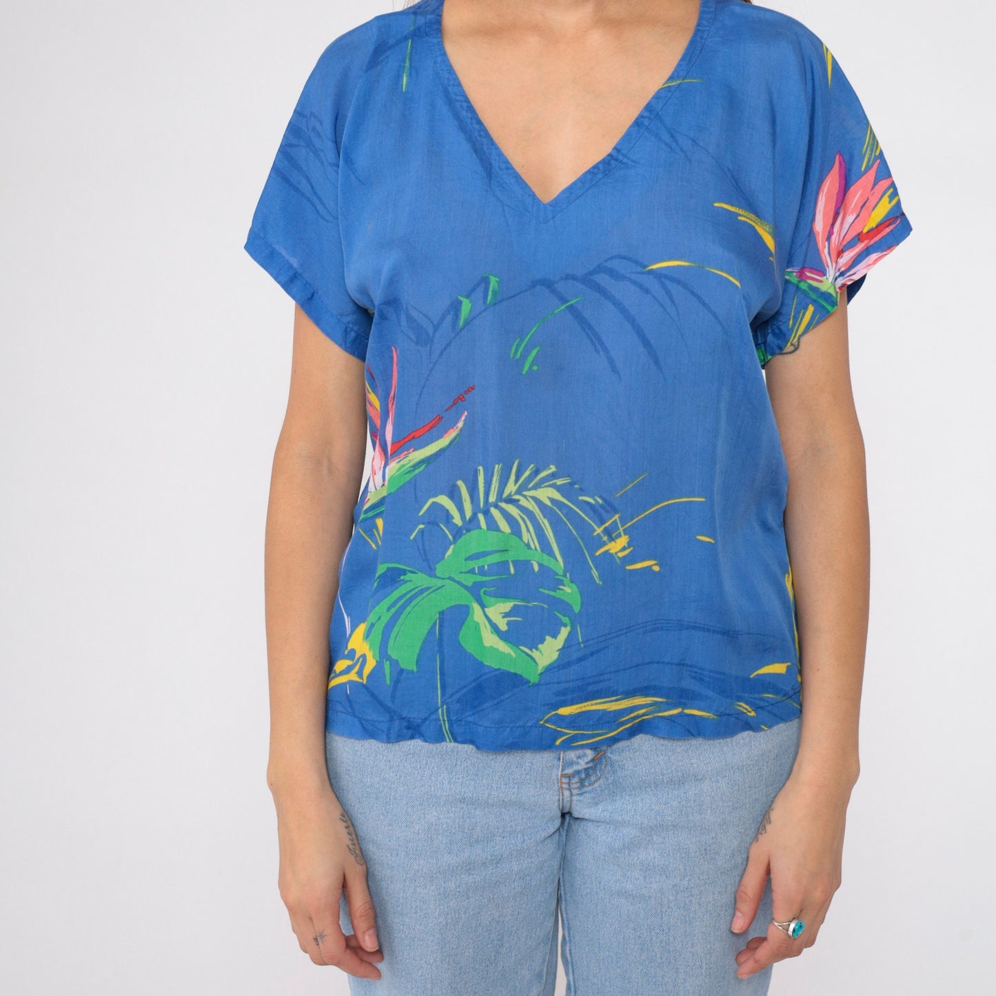 90s Tropical Floral Leaf Print Blouse Blue V-Neck Short Sleeve Medium M