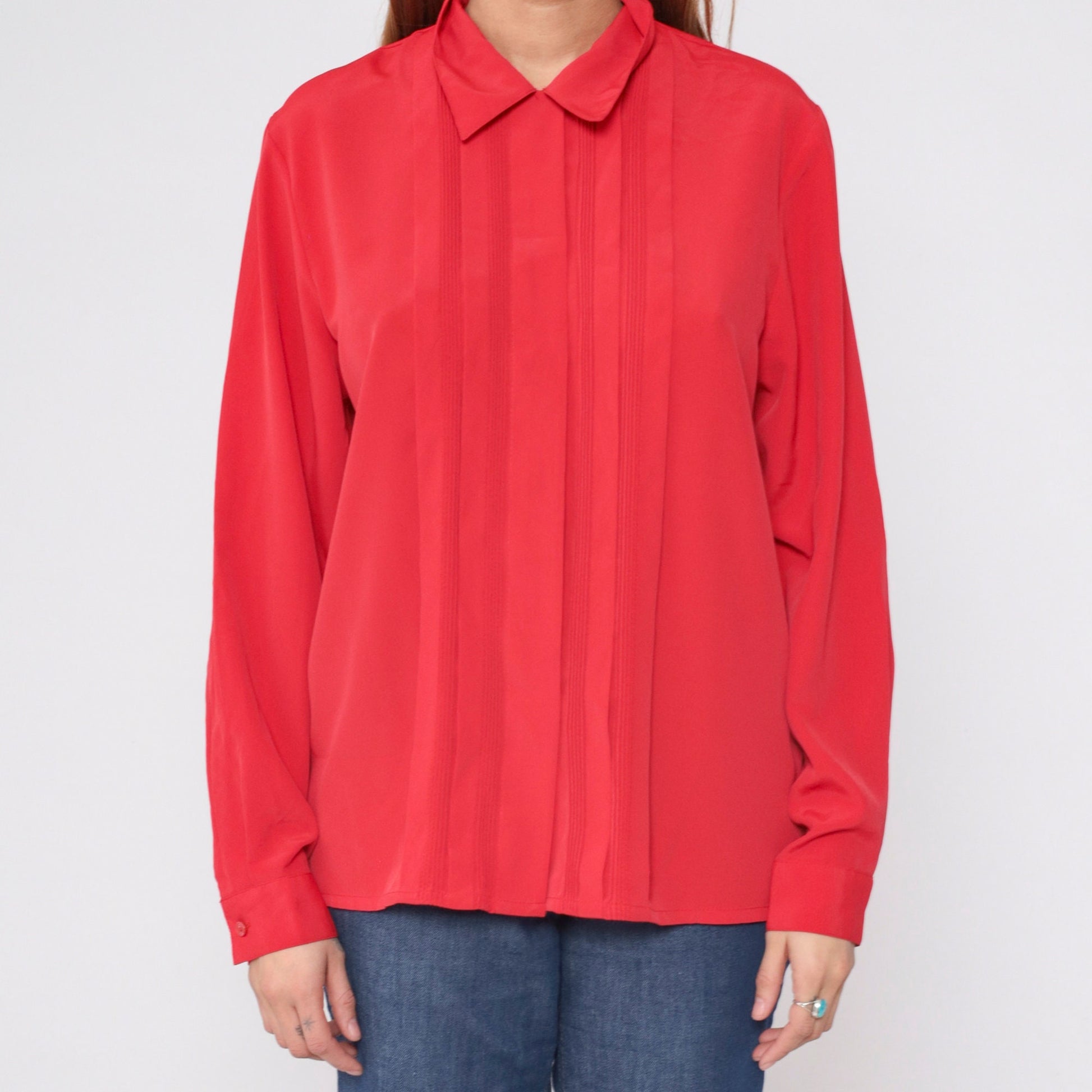 90s Red Pleated Button-Up Blouse Collared Long Sleeve Preppy Large