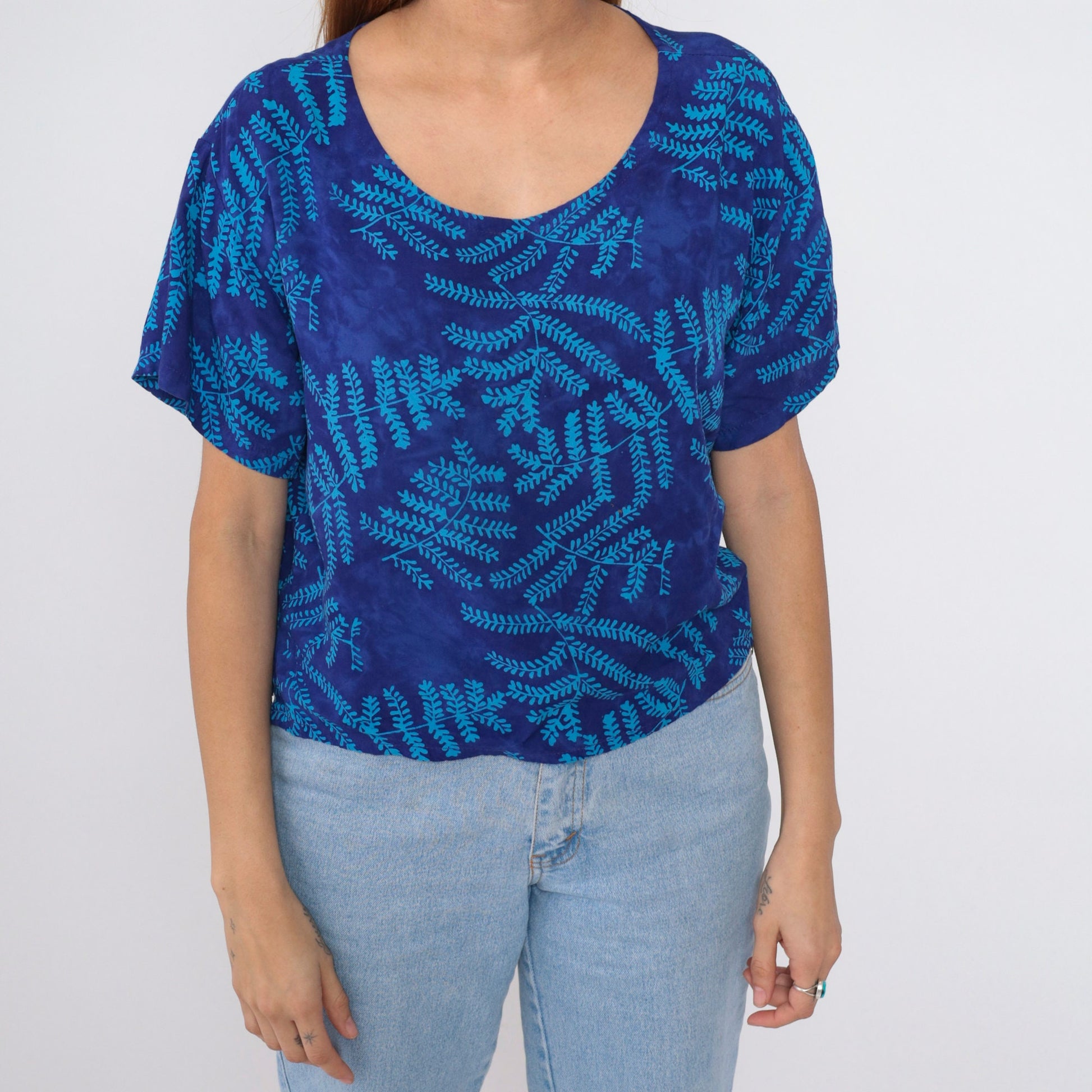 90s Global Village Tropical Leaf Scoop Neck Blouse Blue Short Sleeve Small