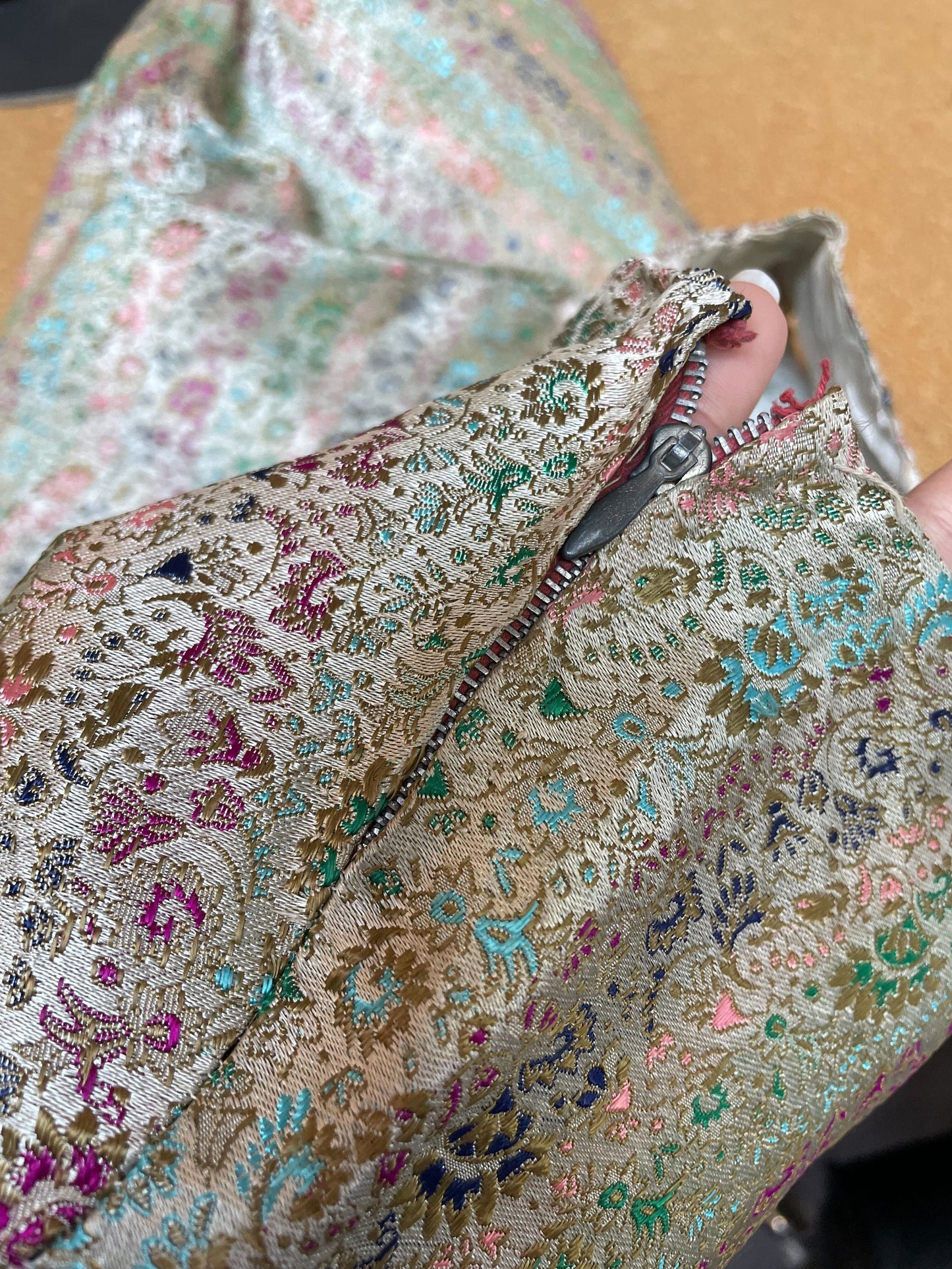 60s Floral Brocade Mini Dress Sleeveless Shift High Waist Small