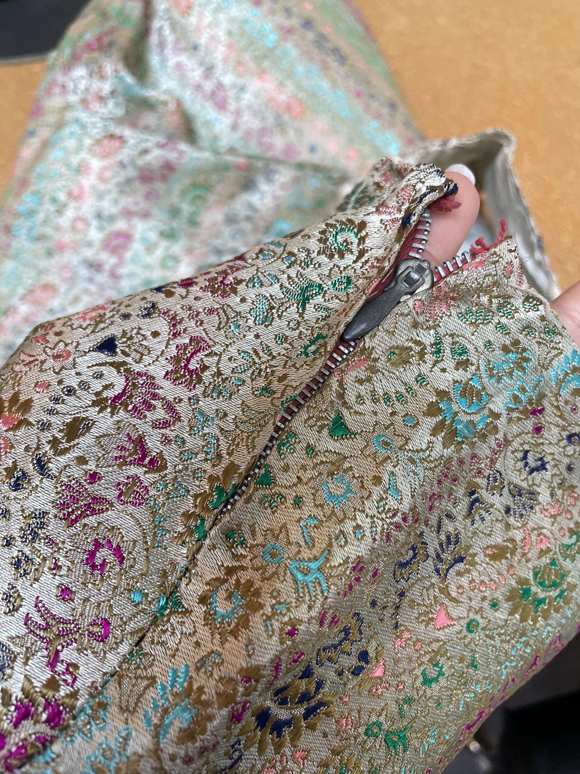 60s Floral Brocade Mini Dress Sleeveless Shift High Waist Small